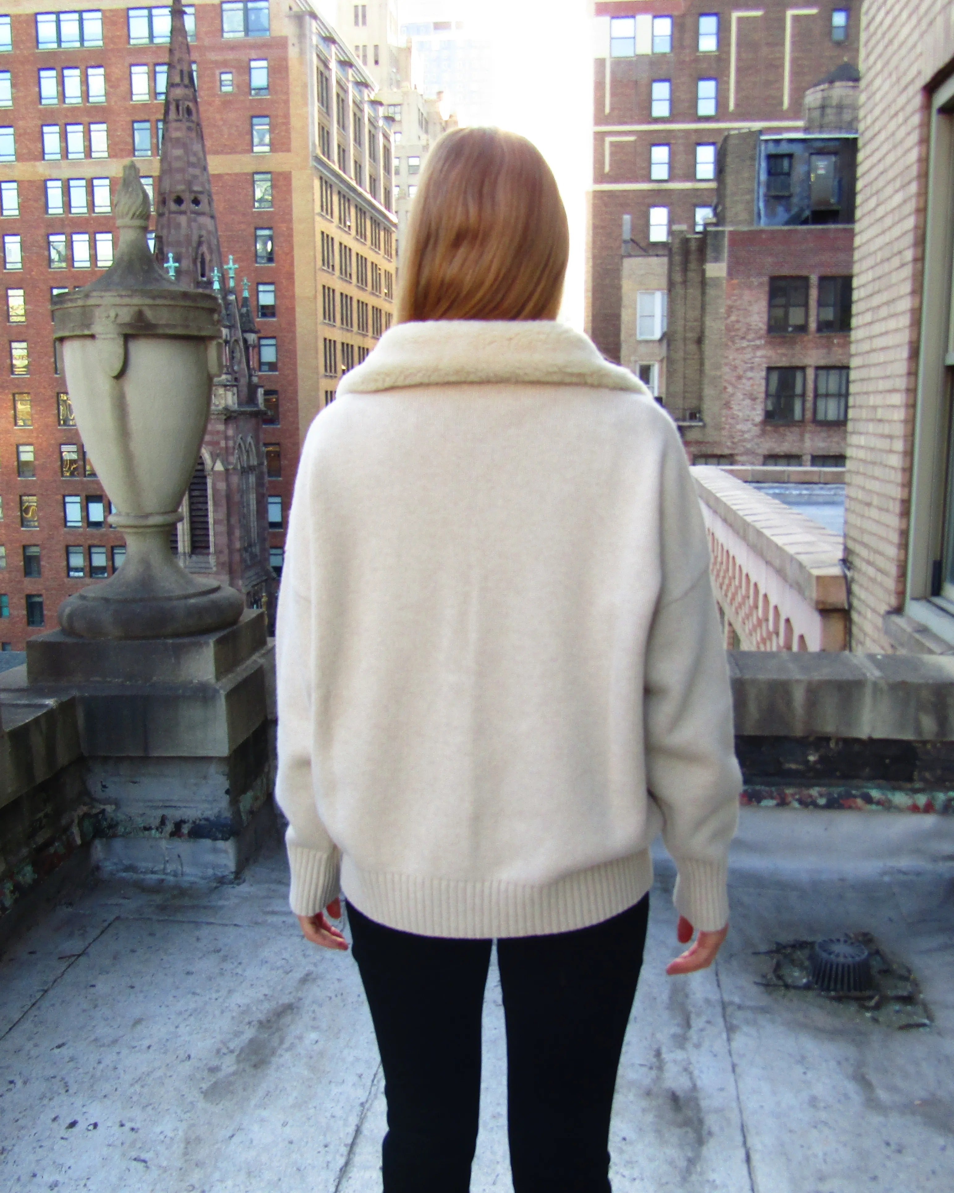 NEW BEIGE WOOL BLEND CARDIGAN W/SHEARLING POCKETS AND COLLAR