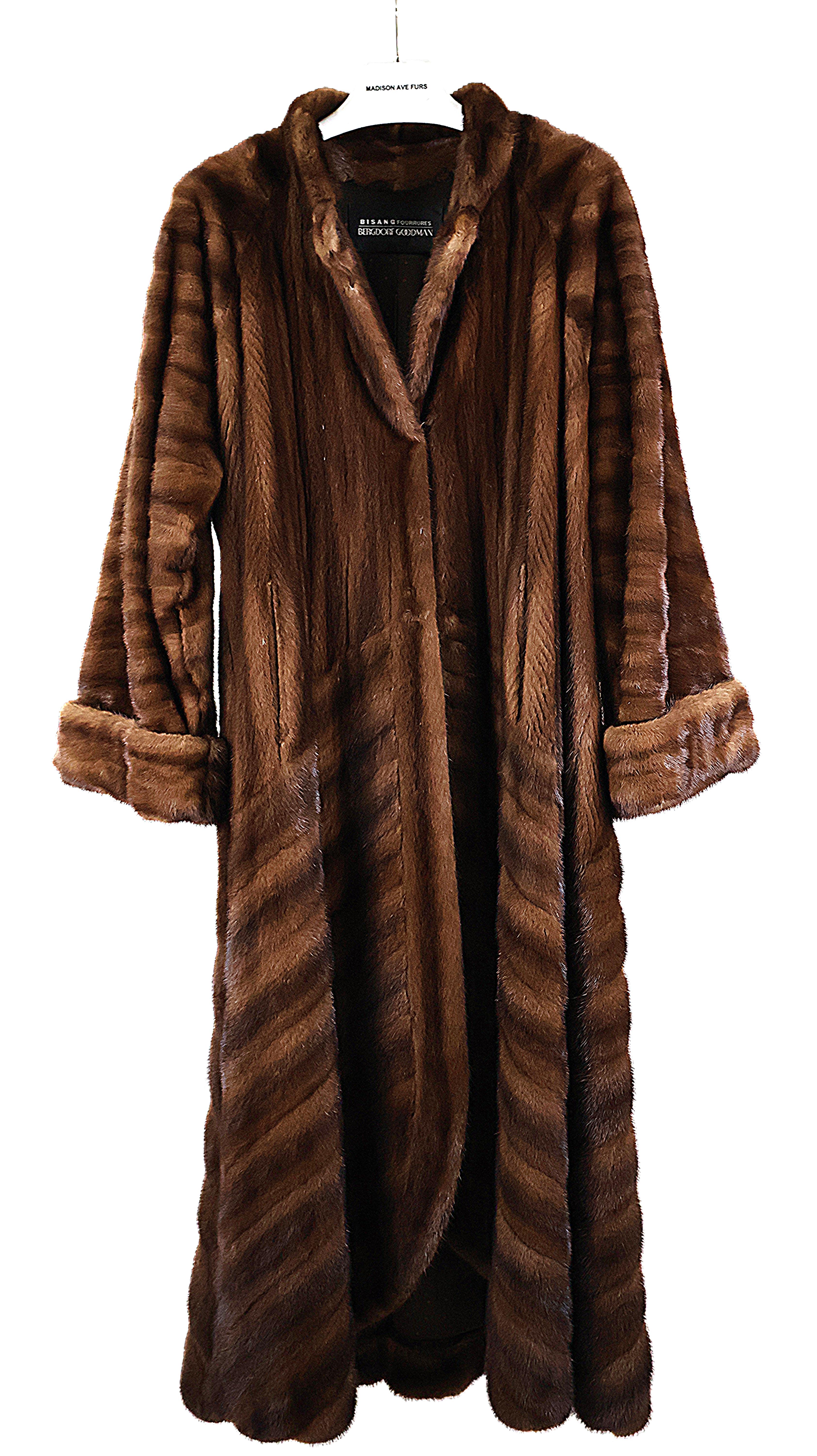 PRE-OWNED BISANG DEMI BUFF DIRECTIONAL MINK COAT W/ STAND COLLAR & TURN BACK CUFFS & HORIZONTAL SLEEVES