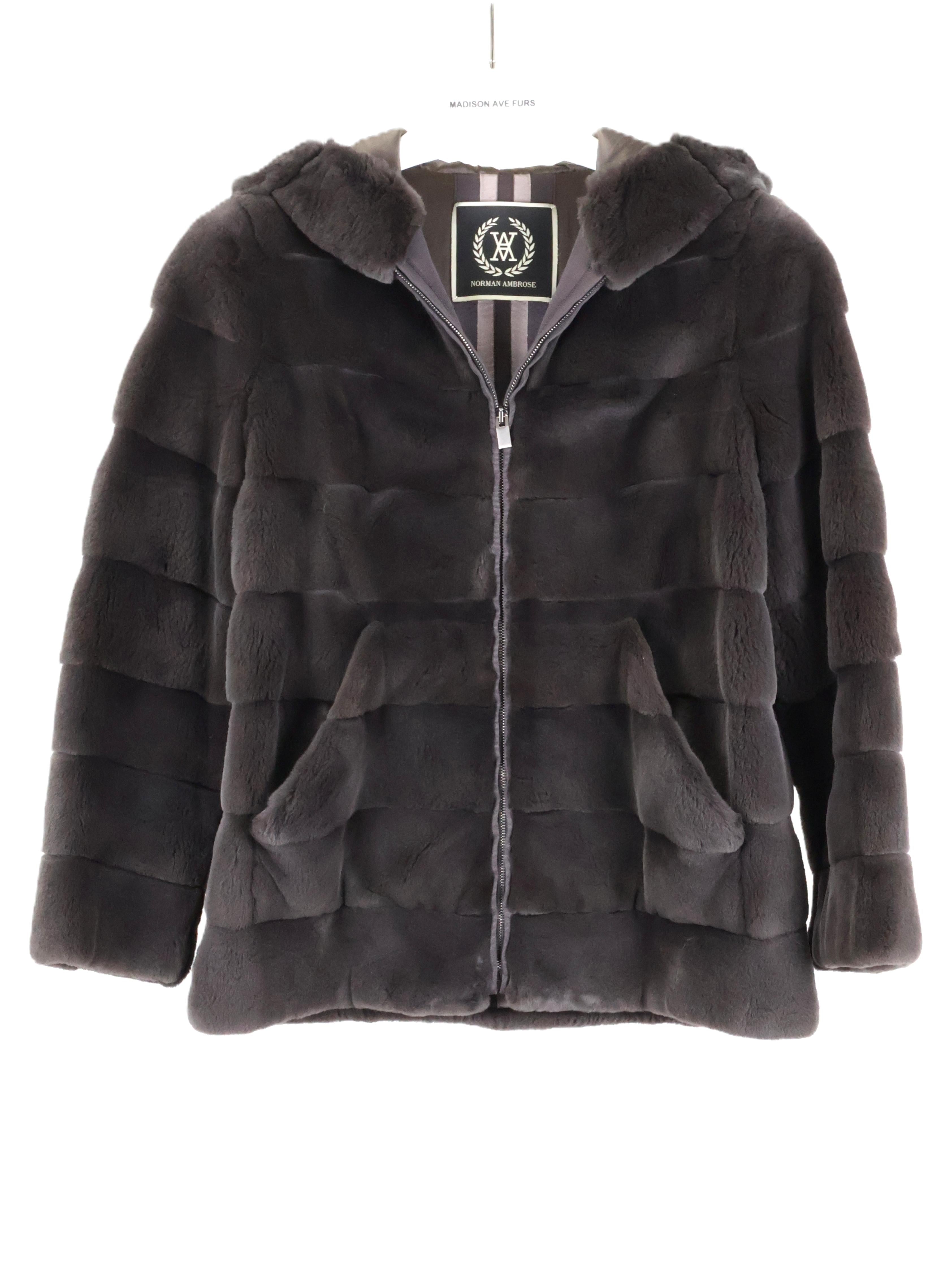 PRE-OWNED NORMAN AMBROSE GREY DYED HORIZONTAL SHEARED MINK HOODED ZIPPER JACKET