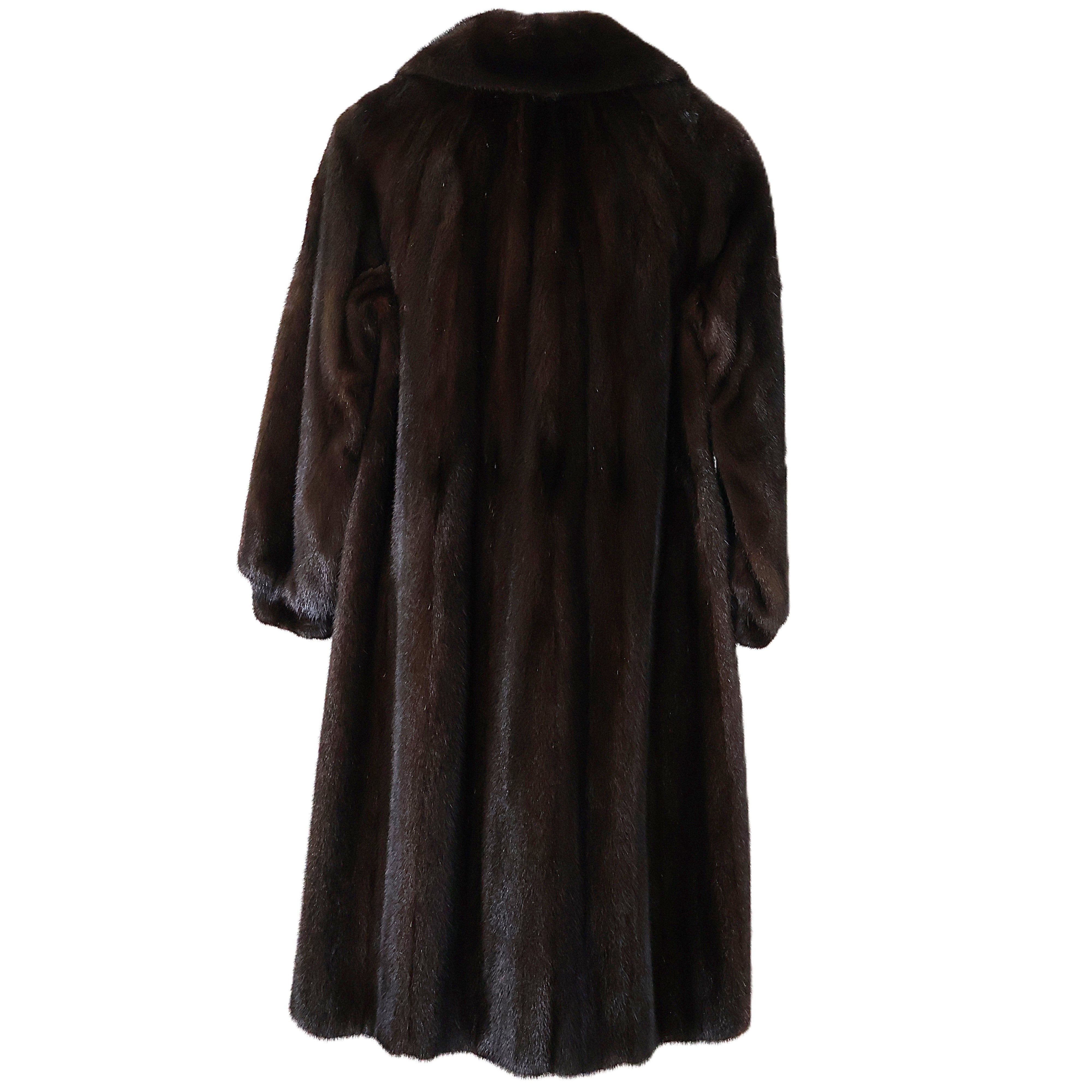 PRE-OWNED RANCH MINK COAT W/ WING COLLAR & BANDED CUFFS