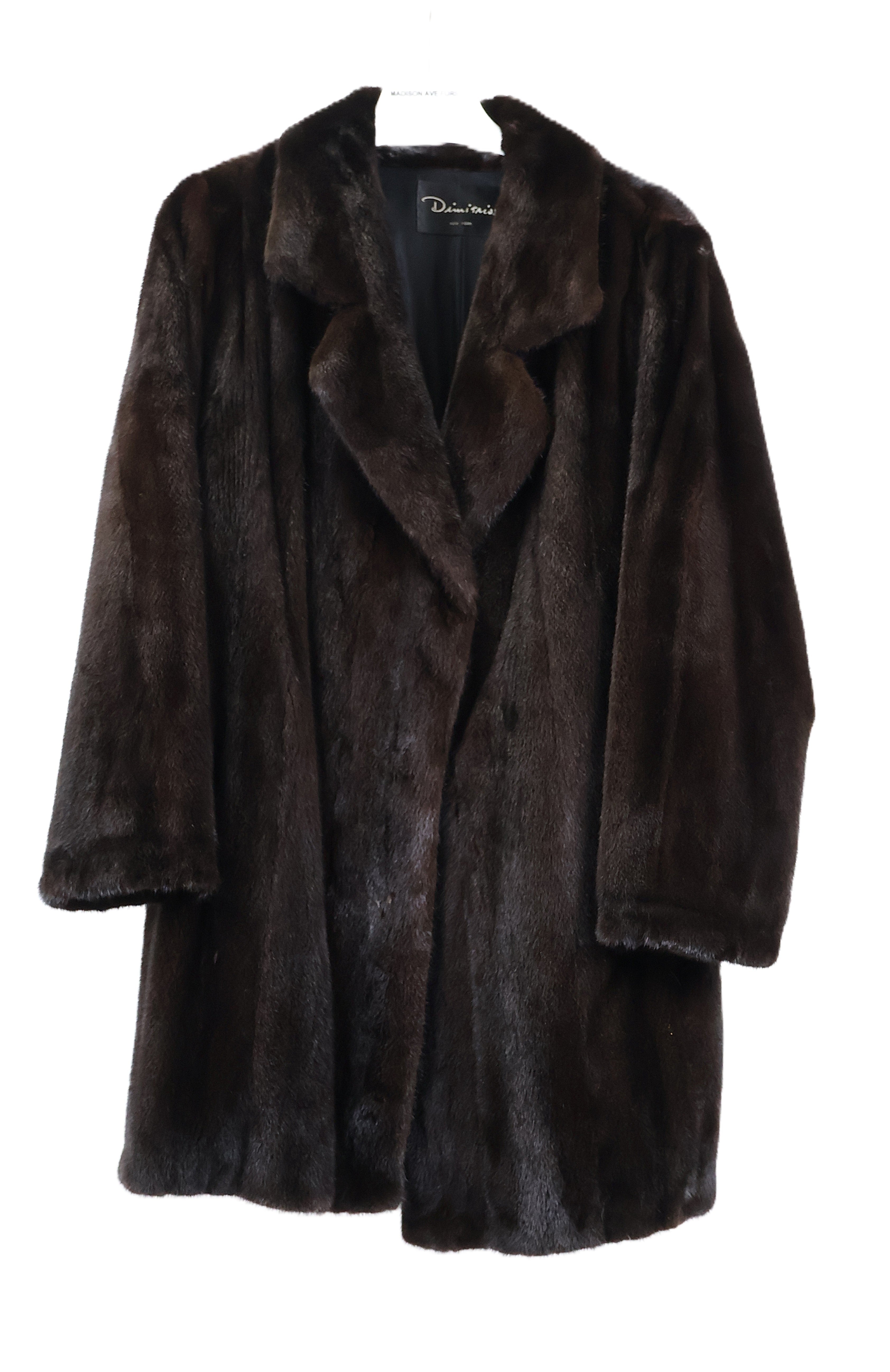 PRE-OWNED MEN'S RANCH MINK 3/4 JACKET W/ NOTCH COLLAR & STRAIGHT SLEEVES