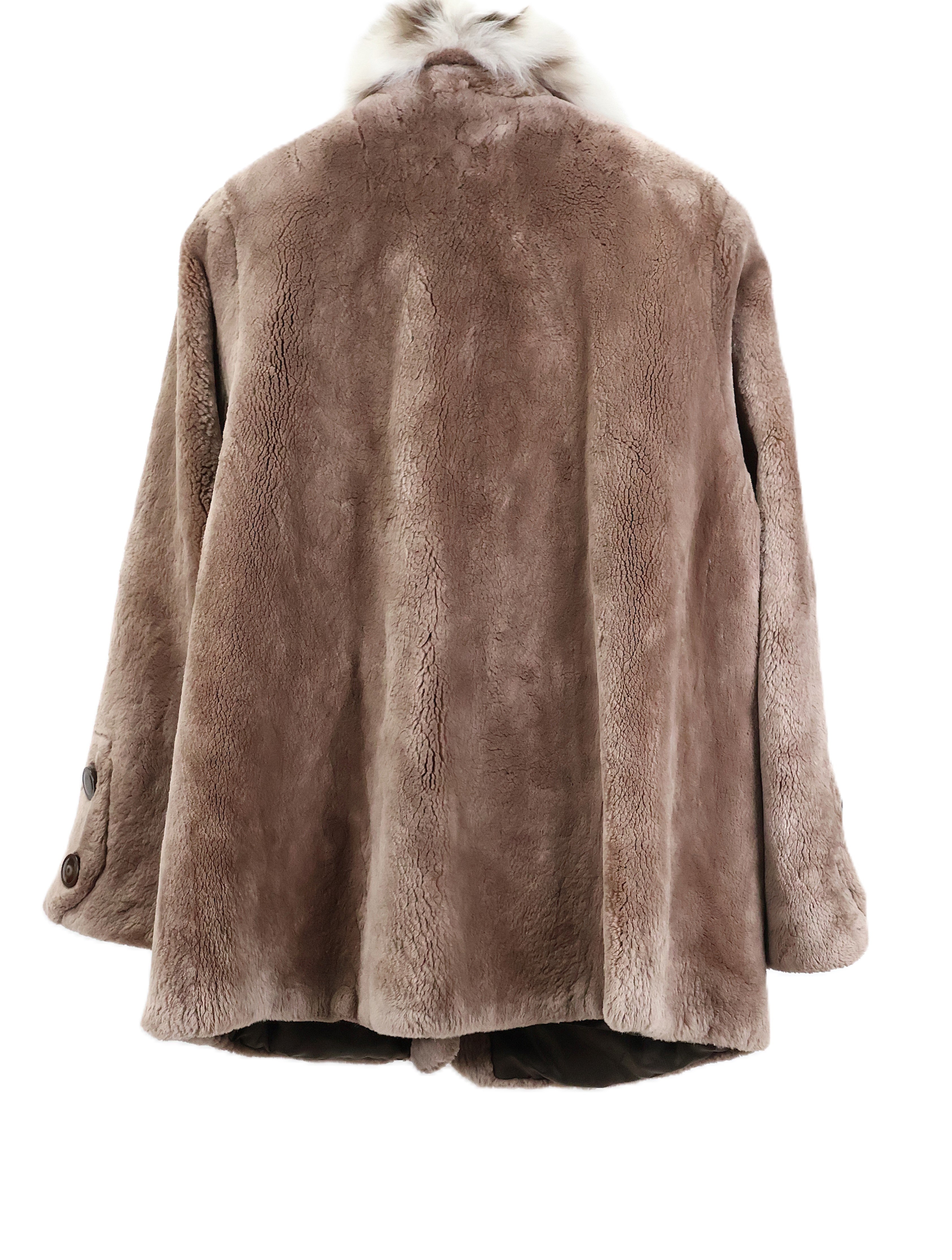 PRE-OWNED BEIGE DYED SHEARED BEAVER JACKET W/ LYNX SHAWL COLLAR & STRAIGHT SLEEVES W/ BUTTON DETAIL & INSIDE DRAWSTRING