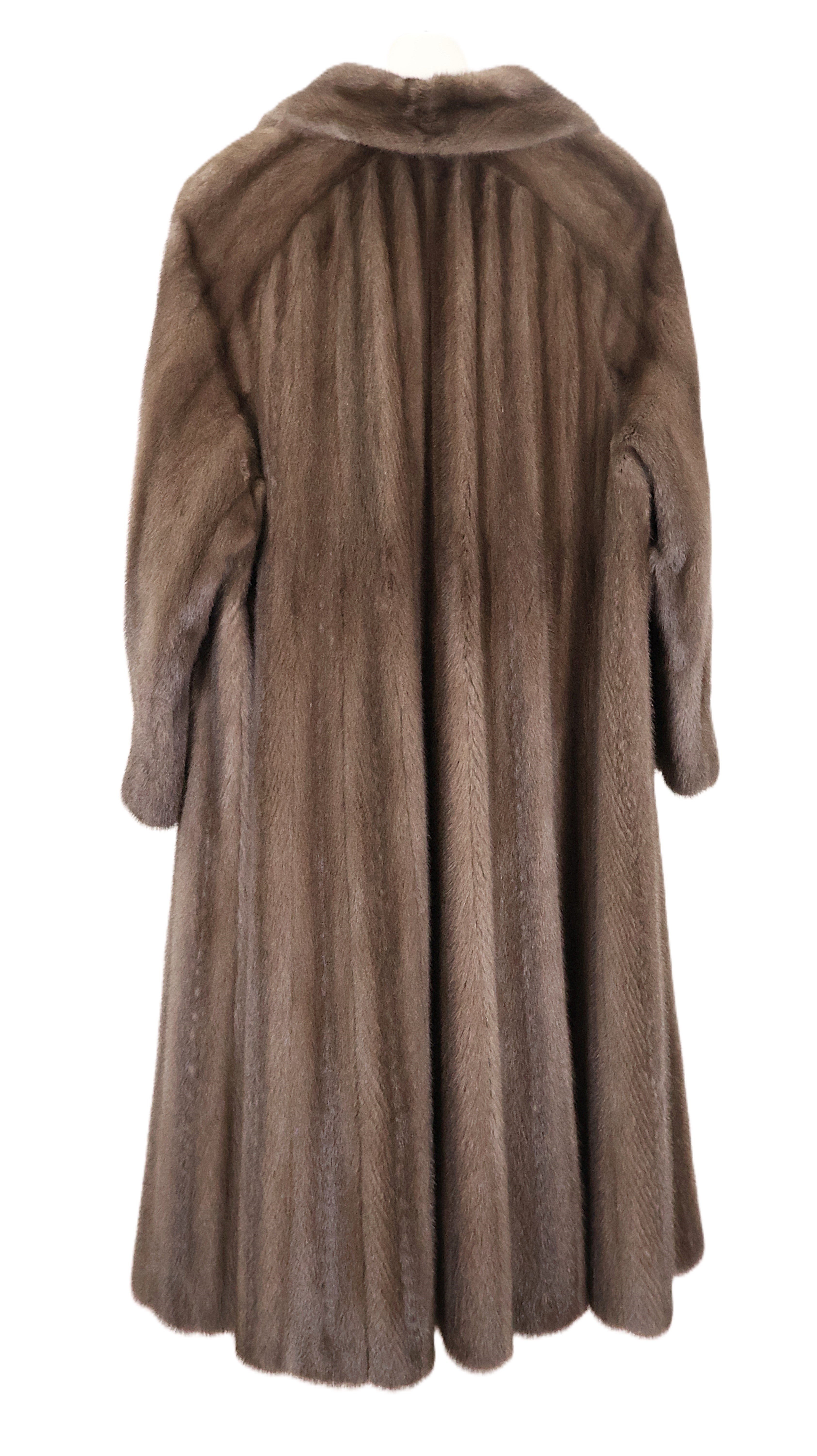 PRE-OWNED STEEL GREY DYED MINK COAT W/ WING COLLAR & STRAIGHT SLEEVES