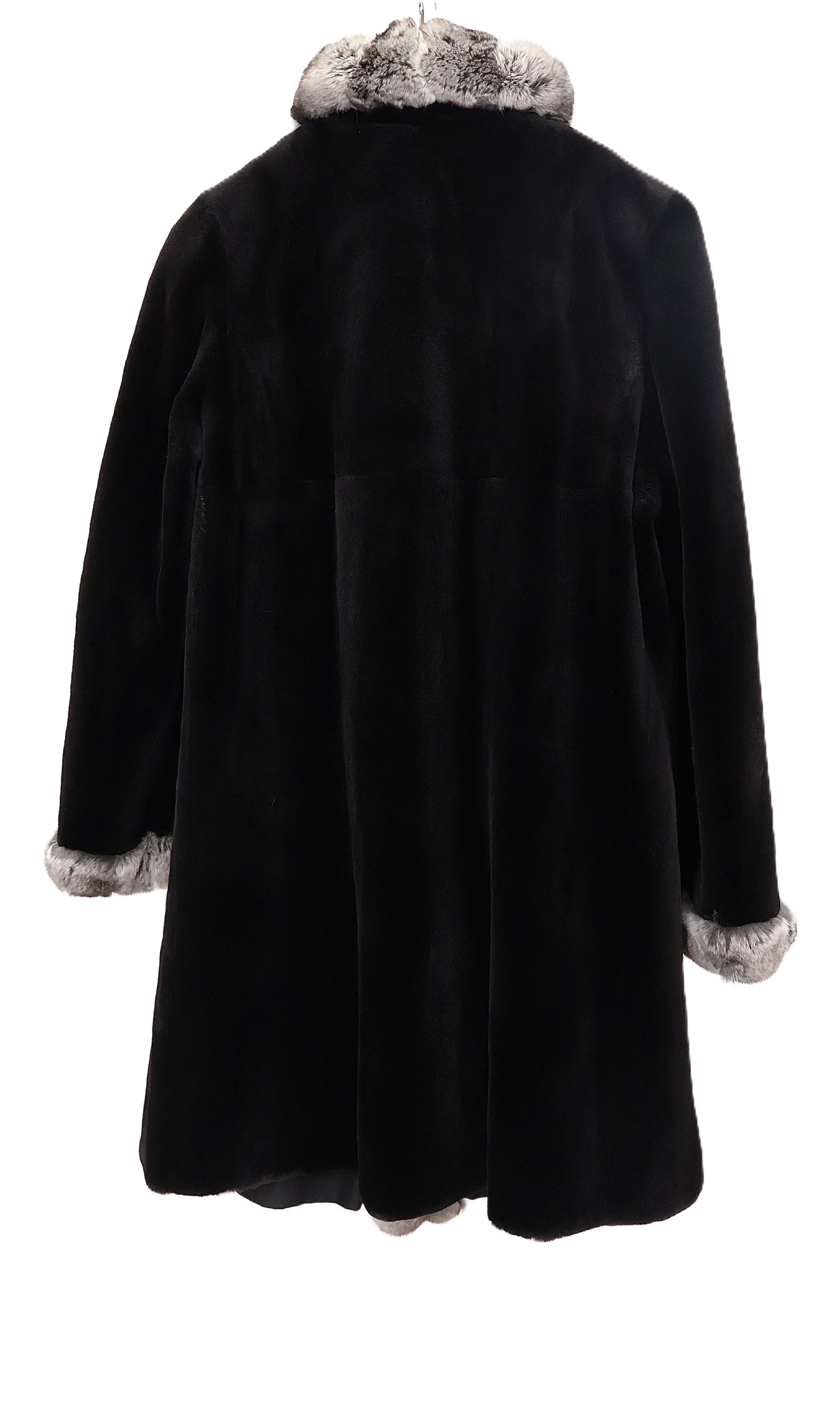 PRE-OWNED BLACK SHEARED MINK STROLLER W/ NATURAL CROSS CUT CHINCHILLA TUXEDO FRONTS & CUFFS REVERSIBLE TO BLACK TAFFETA