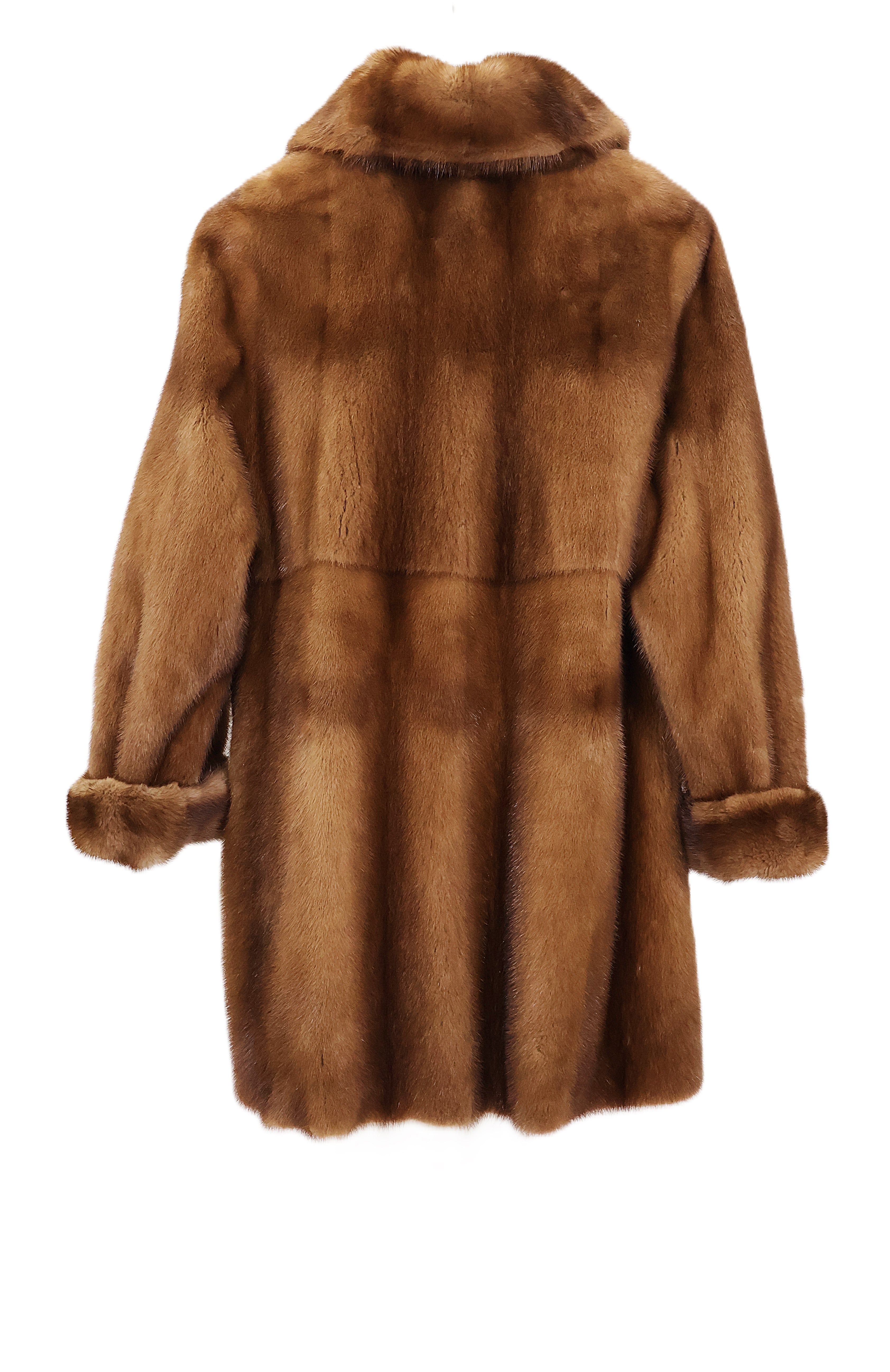 PRE-OWNED WILD TYPE MINK SKIN ON SKIN REVERSIBLE TO SUEDE STROLLER W/ WING COLLAR & TURN BACK CUFFS