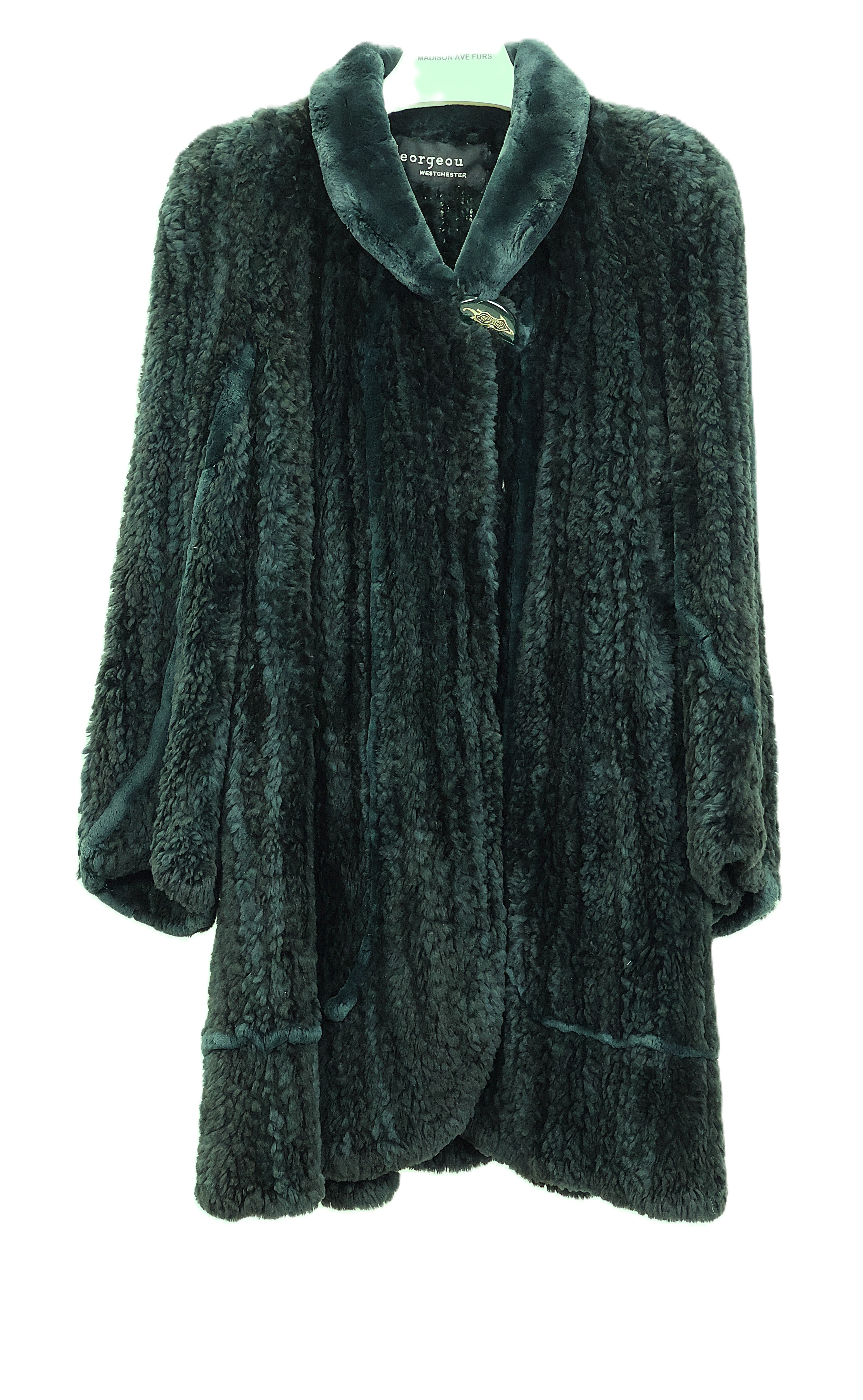 PRE-OWNED GREEN DYED KNITTED SHEARED BEAVER SWING STROLLER W/ WING COLLAR & BELL SLEEVES