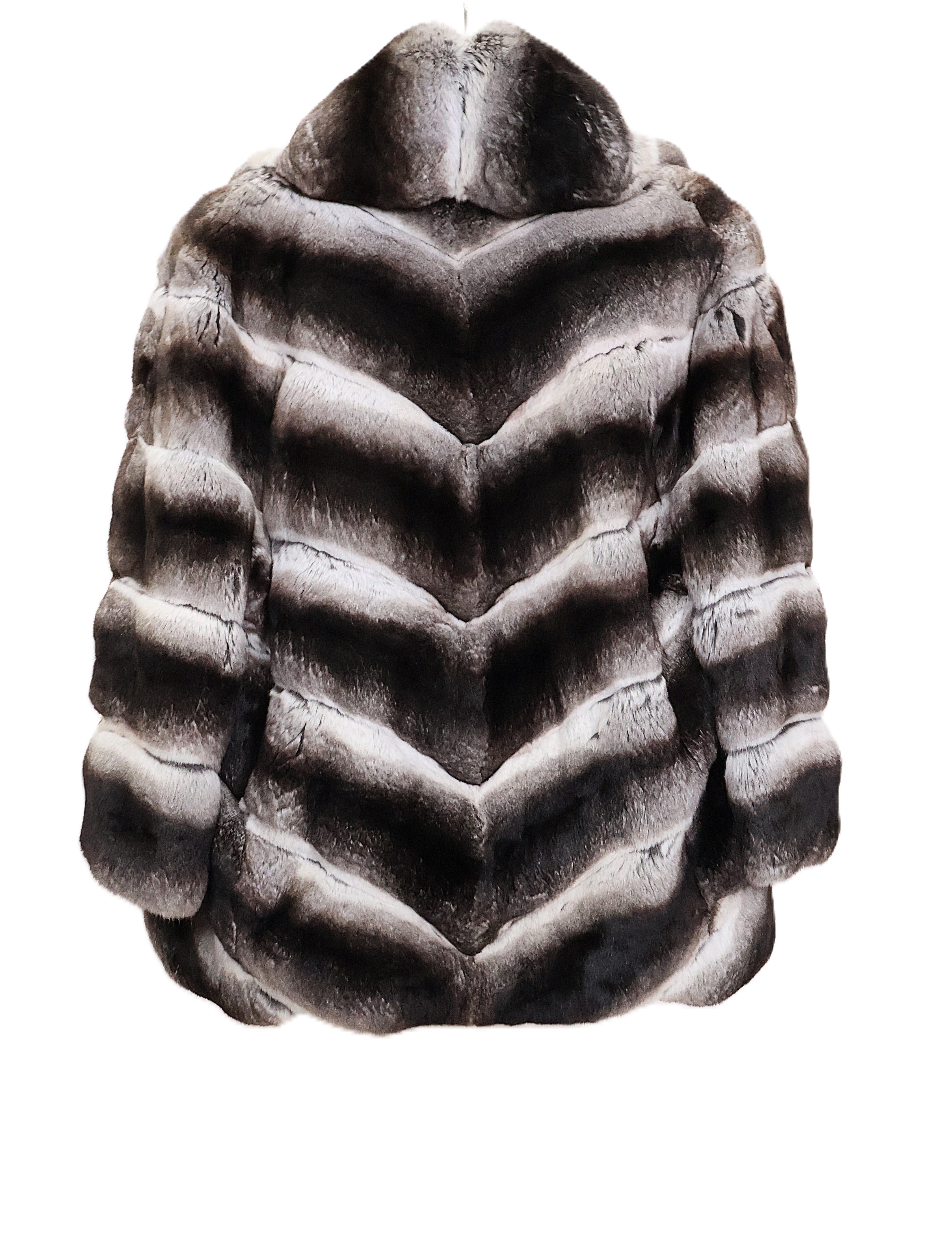 PRE-OWNED GIULLIANA TESO NATURAL BLACK VELVET CHINCHILLA JACKET W/ NOTCH COLLAR CHEVRON BODY & HORIZONTAL SLEEVES