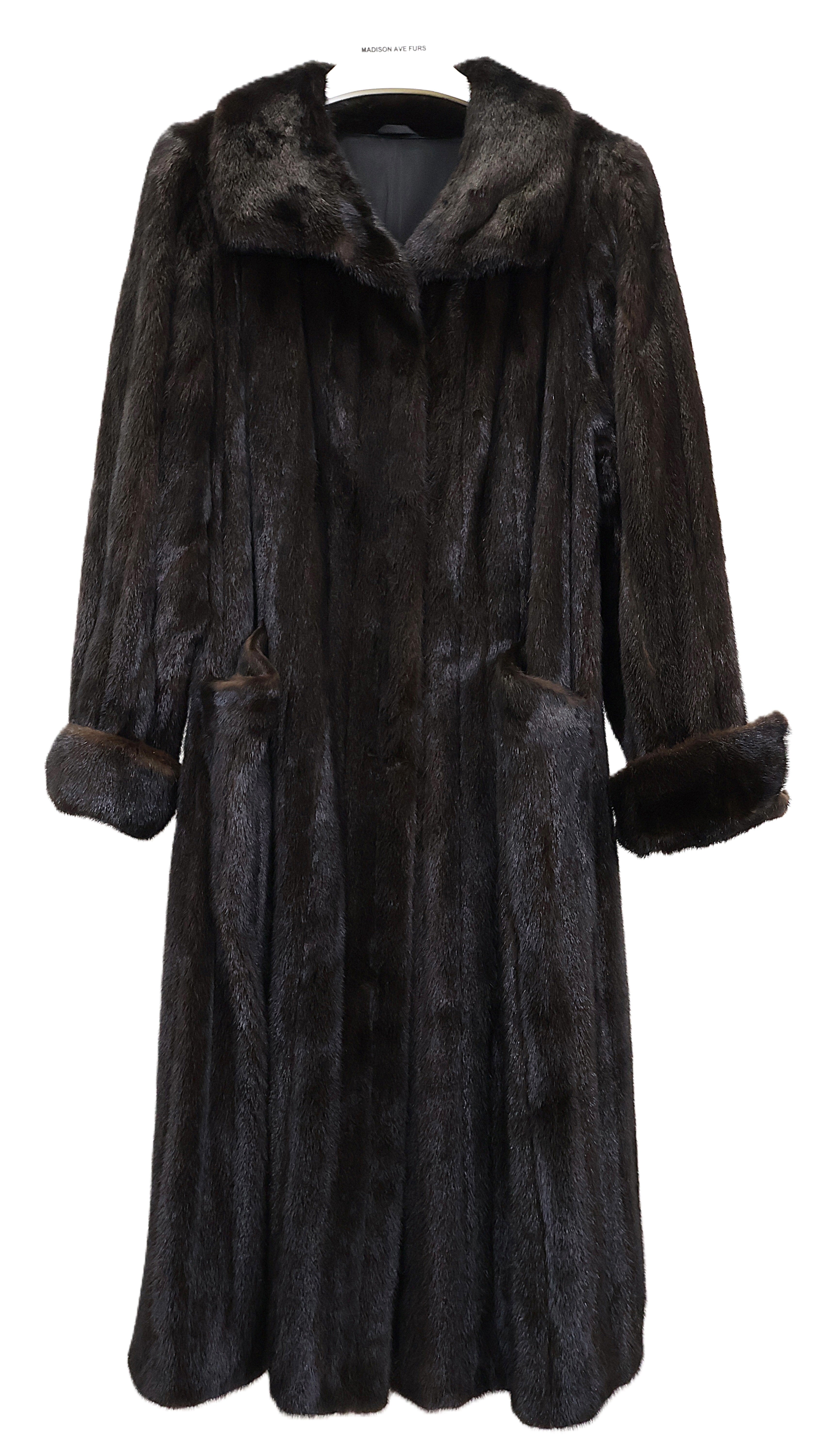 PRE-OWNED BROWN DYED MINK COAT W/ WING COLLAR, TURN BACK CUFFS & PATCH POCKETS