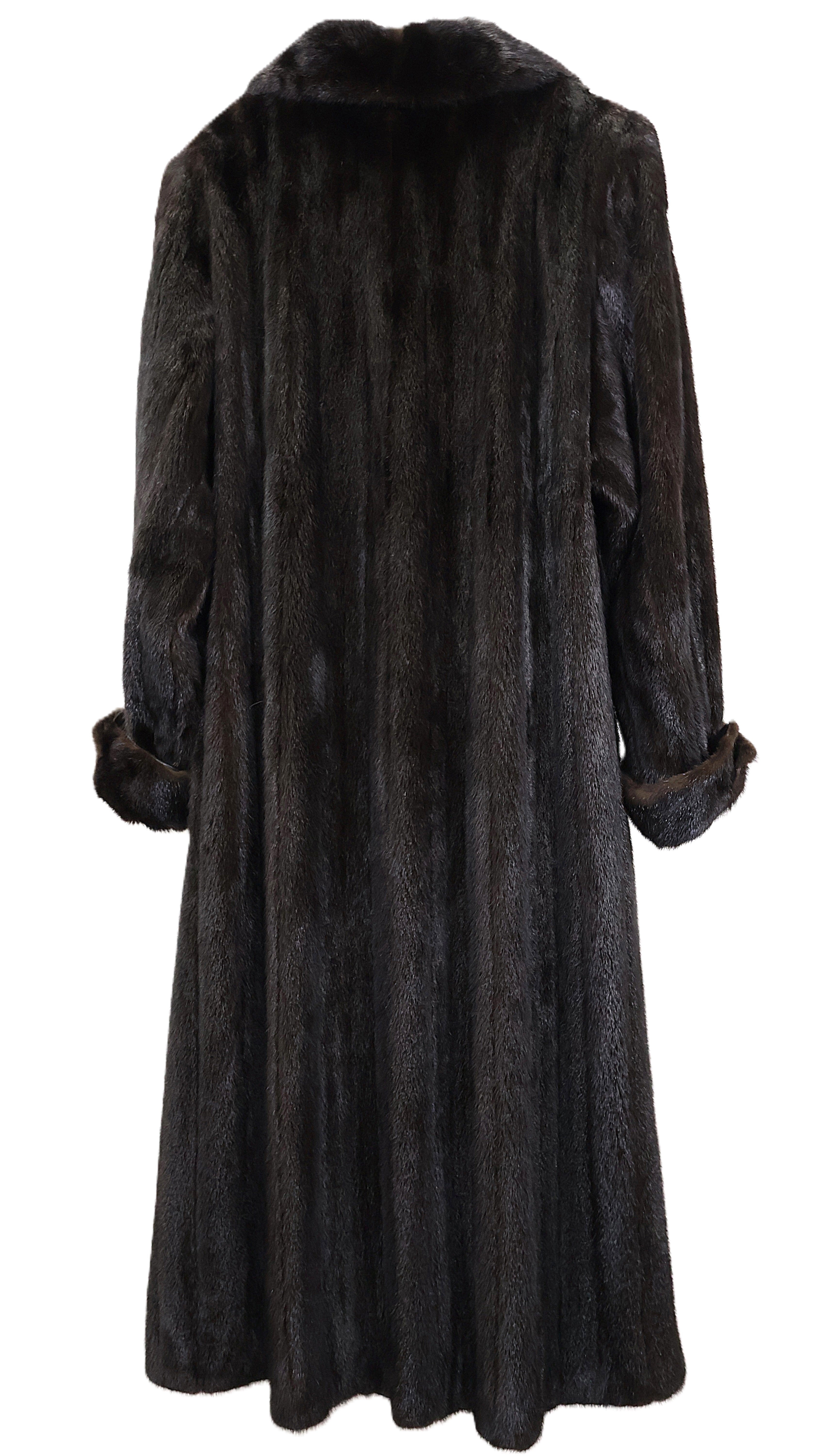 PRE-OWNED BROWN DYED MINK COAT W/ WING COLLAR, TURN BACK CUFFS & PATCH POCKETS
