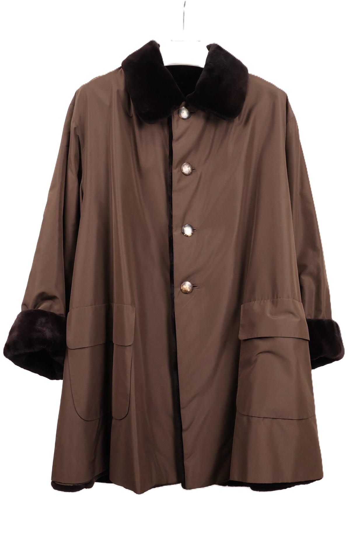 PRE-OWNED J.MENDEL MATARA DYED SHEARED MINK REVERSIBLE TO TAFFETA W/ WING COLLAR & TURN BACK CUFFS