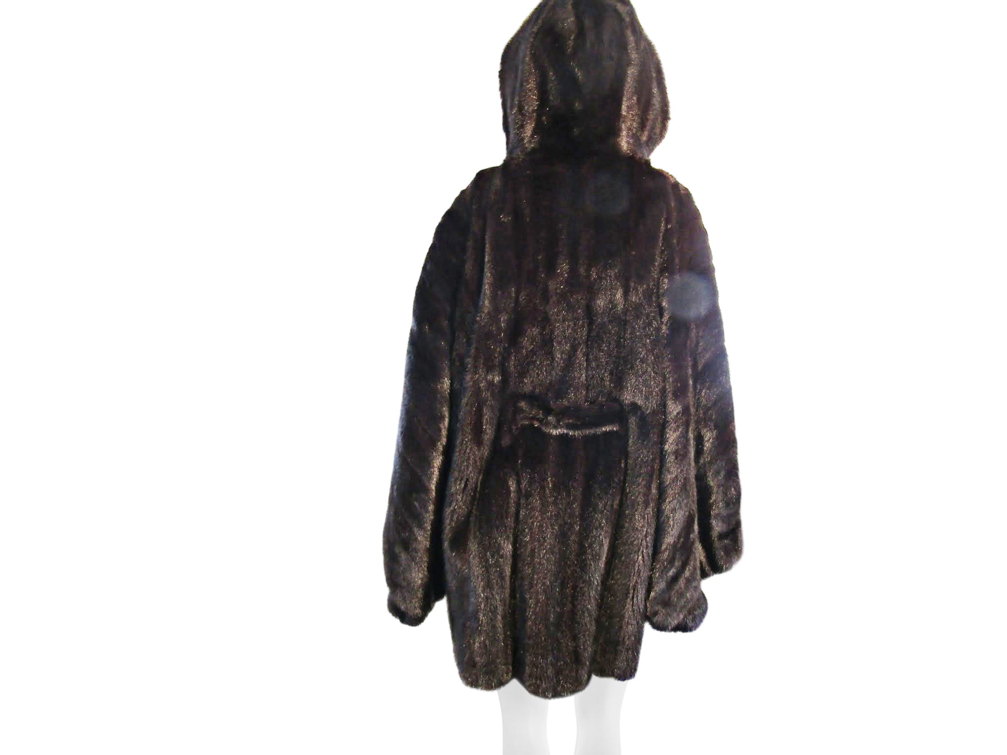 NATURAL RANCH MINK CAPELET W/ HOOD & BELT