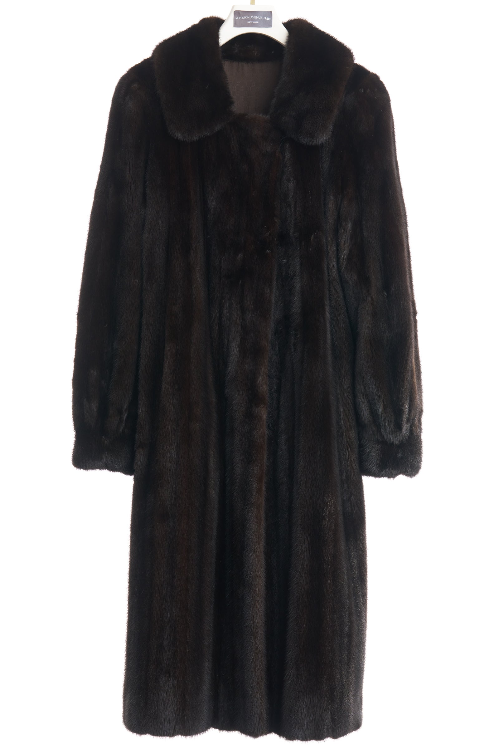 PRE-OWNED NAT BLACKGLAMA MINK COAT W/ NOTCH COLLAR & BAND CUFF