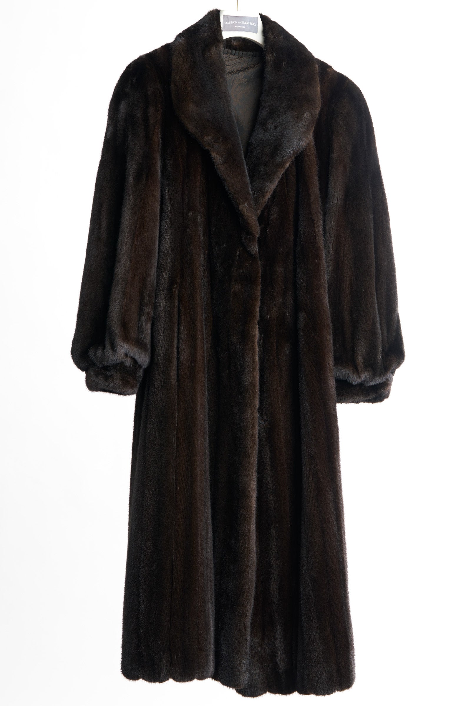 PRE-OWNED NATURAL BLACKWILLOW RANCH MINK COAT W/ WING COLLAR & BAND CUFFS