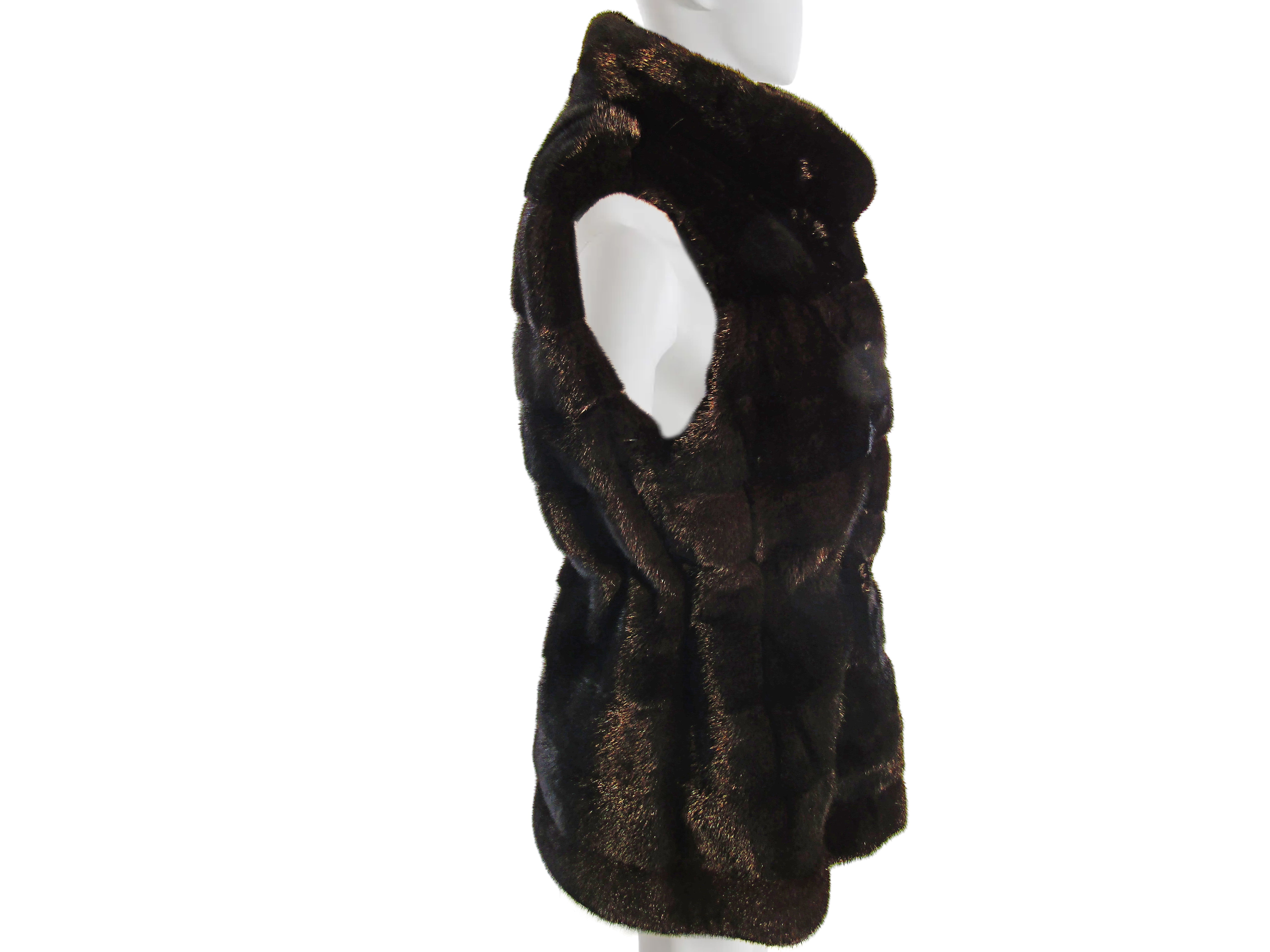 BLACK HORIZONTAL MINK VEST