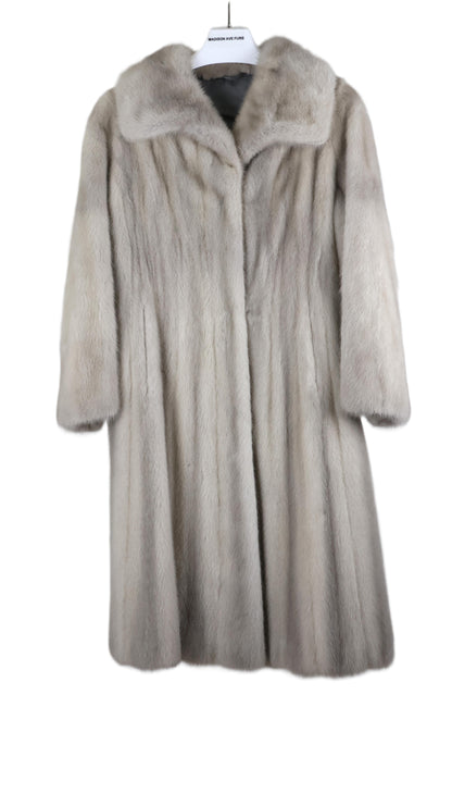 PRE-OWNED SAPPHIRE MINK COAT W/ WING COLLAR