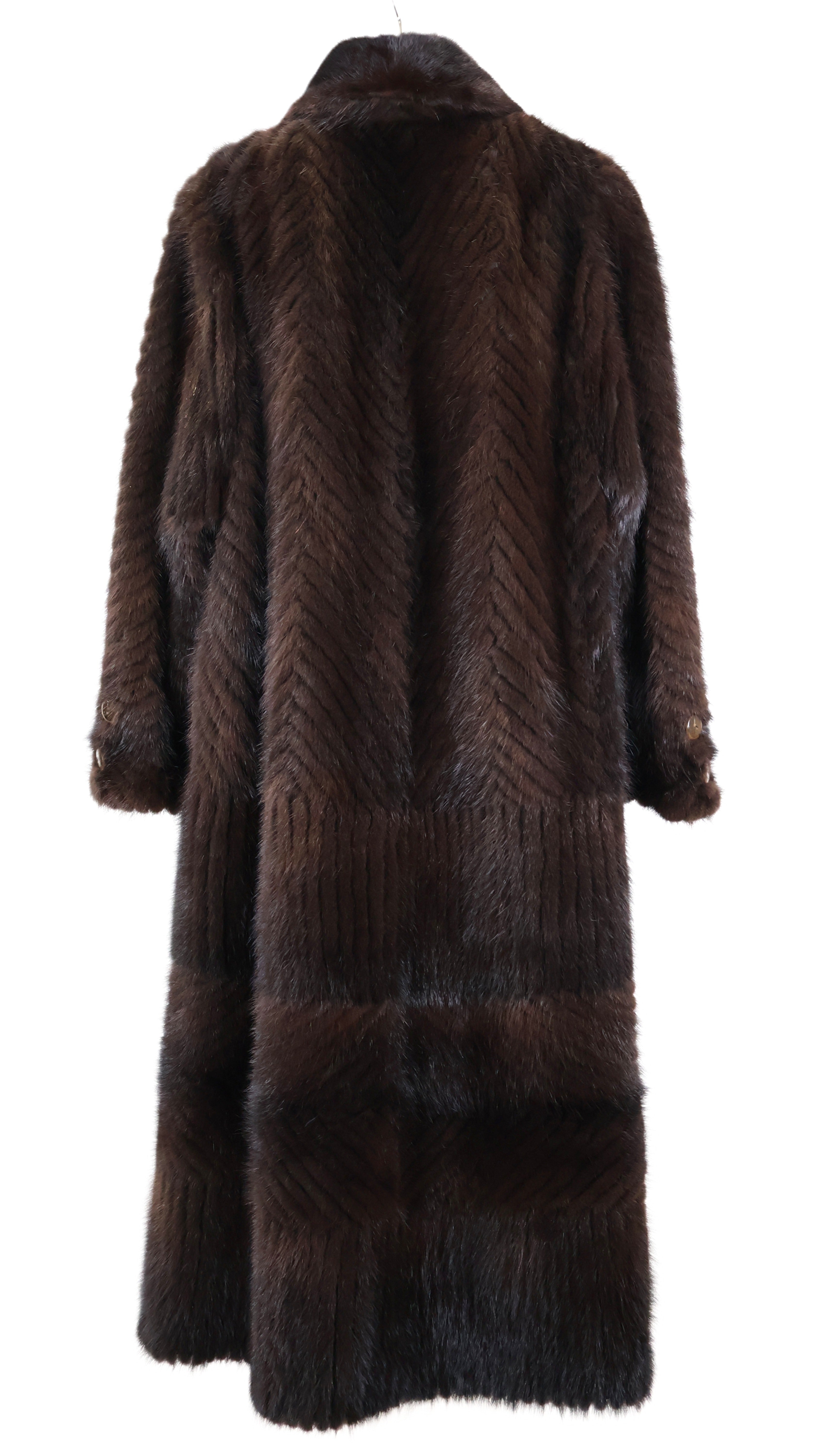 PRE-OWNED RANCH MINK SECTION DIRECTIONAL W/ FULL MINK WING COLLAR