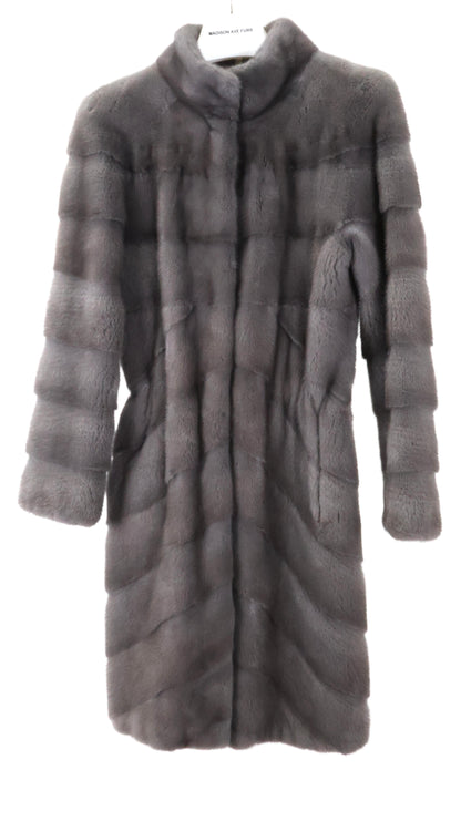 PRE-OWNED SMOKEY GREY DYED MINK W/ CHEVRON DESIGN / WING COLLAR & HORIZONTAL SLEEVES