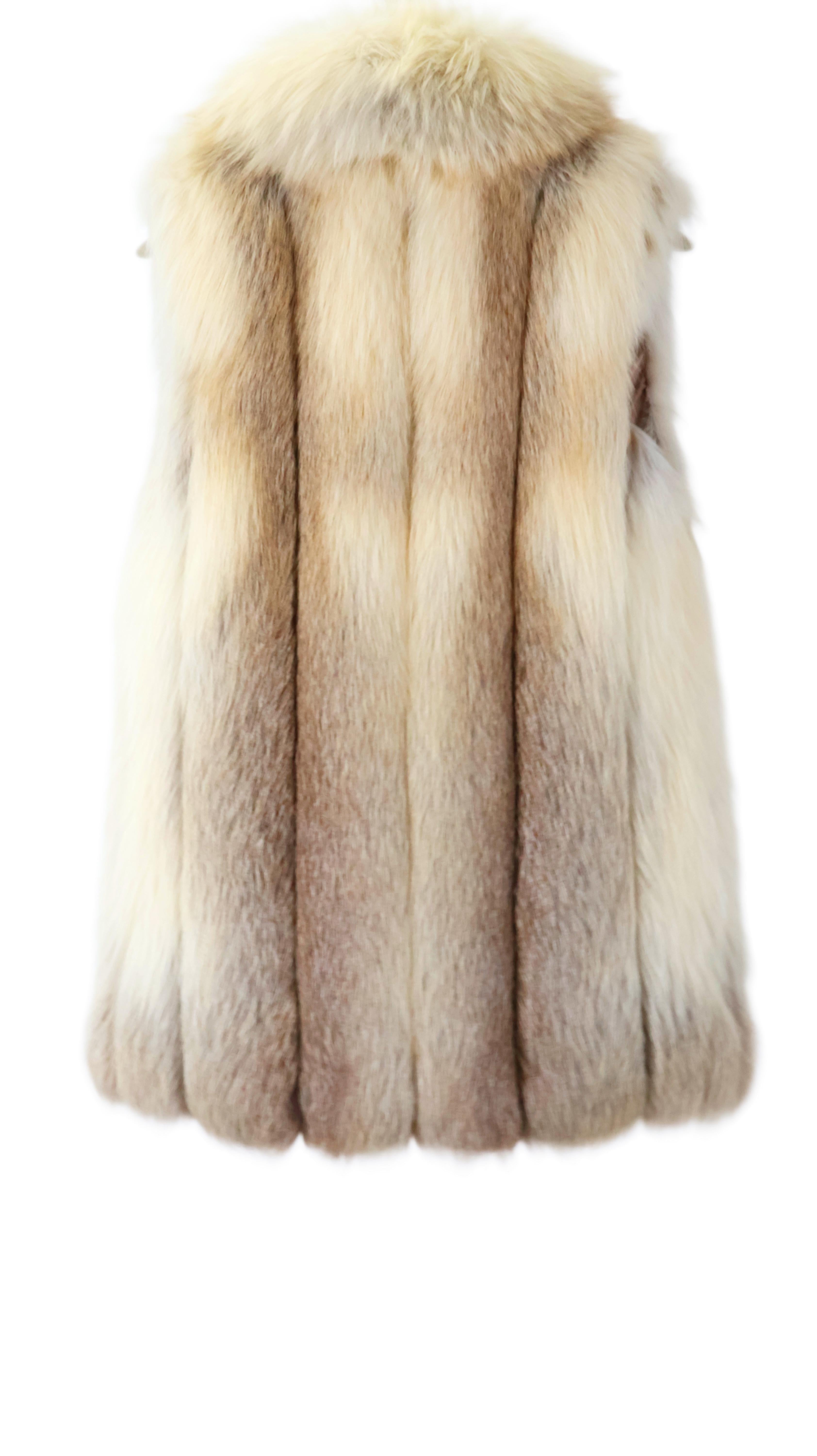 PRE-OWNED GIORGIO SANT ANGELO GOLDEN ISLAND FOX VEST W/ SHAWL COLLAR