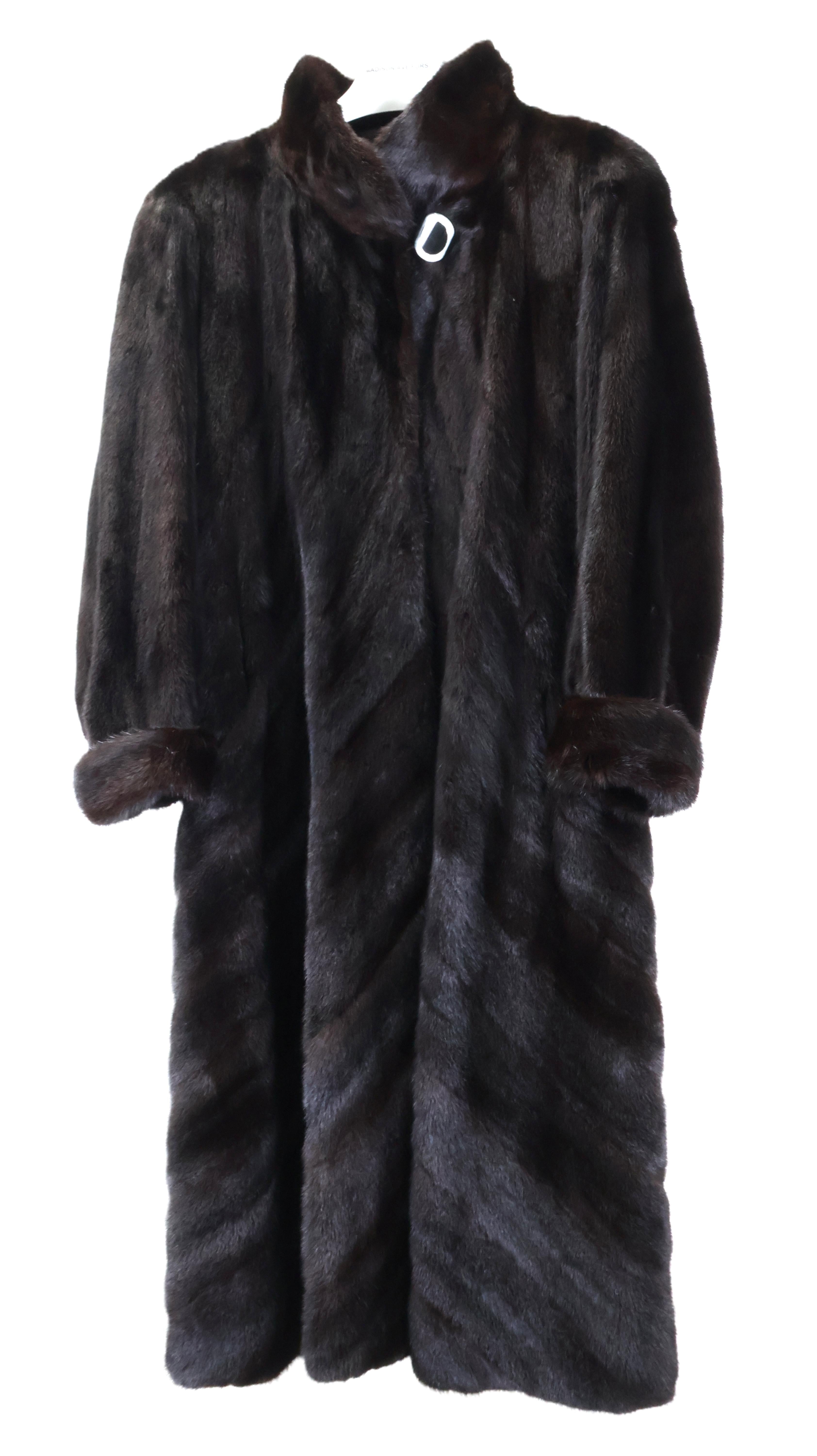 PRE-OWNED RANCH MINK DIRECTIONAL COAT W/ WING COLLAR & TURN BACK CUFF
