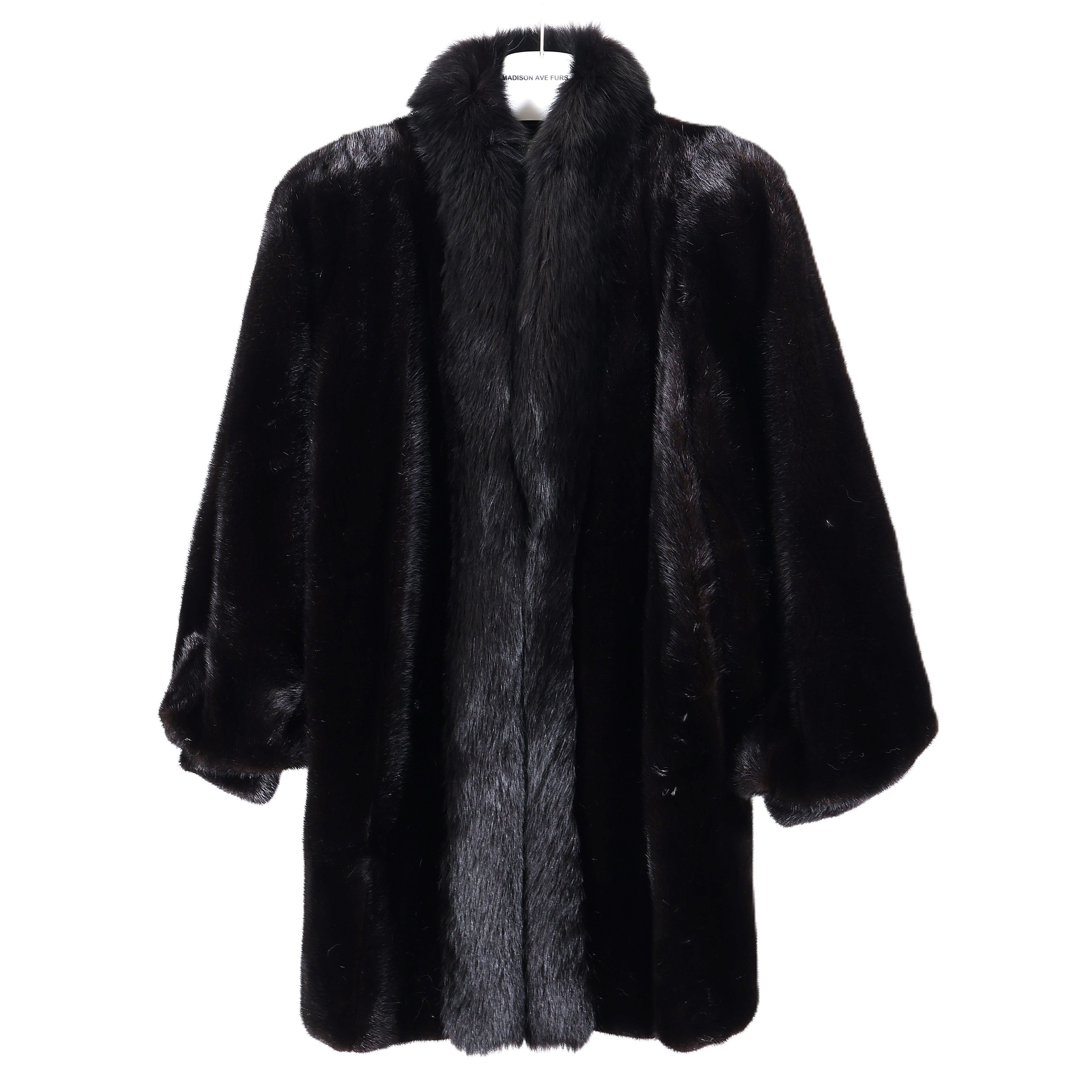 PRE-OWNED BLACK DYED HAIR UP MINK STROLLER W/ BLACK DYED FOX TUXEDO FRONT & MINK BRACELET CUFFS