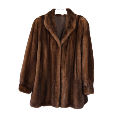 NATURAL DEMI BUFF MINK STROLLER W/ WING COLLAR & BAND CUFFS