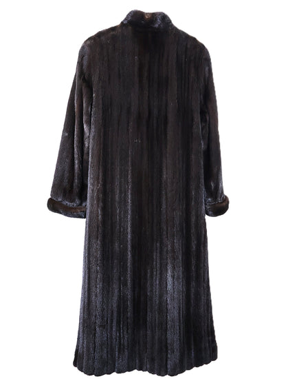 PRE-OWNED BISANG RANCH MINK COAT W/ SIDE SLITS, STAND UP COLLAR, TURN BACK CUFFS & PATCH POCKETS