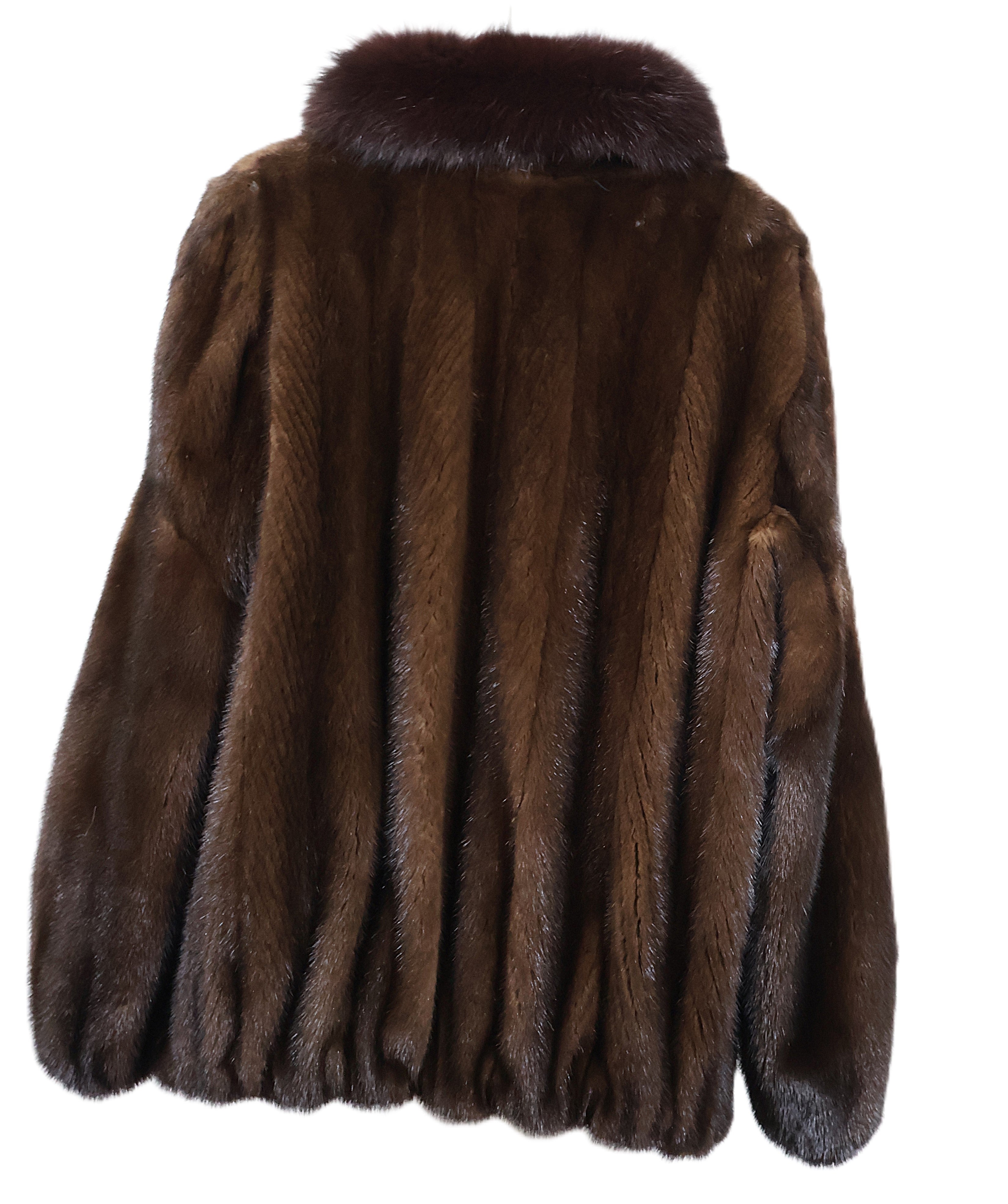 PRE-OWNED MAHOGANY MINK ZIPPERED BOMBER JACKET W/ BROWN FOX WING COLLAR & ELASTIC SLEEVE FINISH