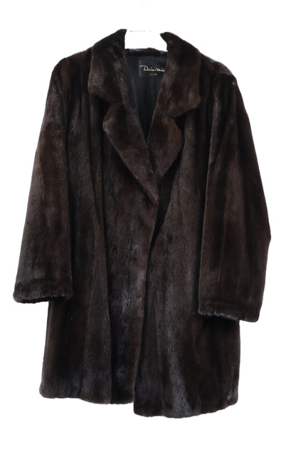 PRE-OWNED MEN'S RANCH MINK 3/4 JACKET W/ NOTCH COLLAR & STRAIGHT SLEEVES