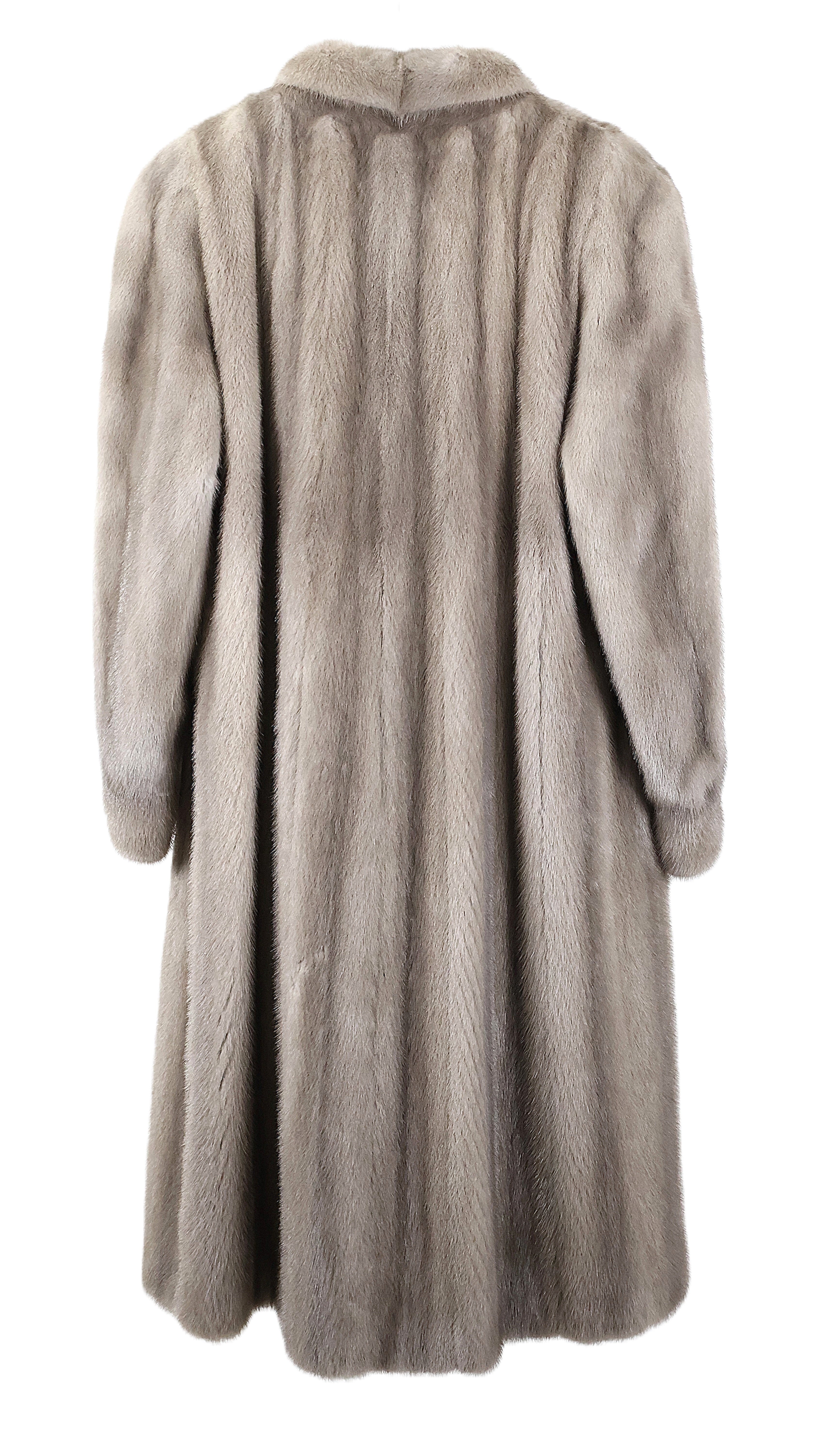 PRE-OWNED NATURAL SILVER BLUE MINK COAT W/ ROUNDED WING COLLAR & BRACELET CUFFS