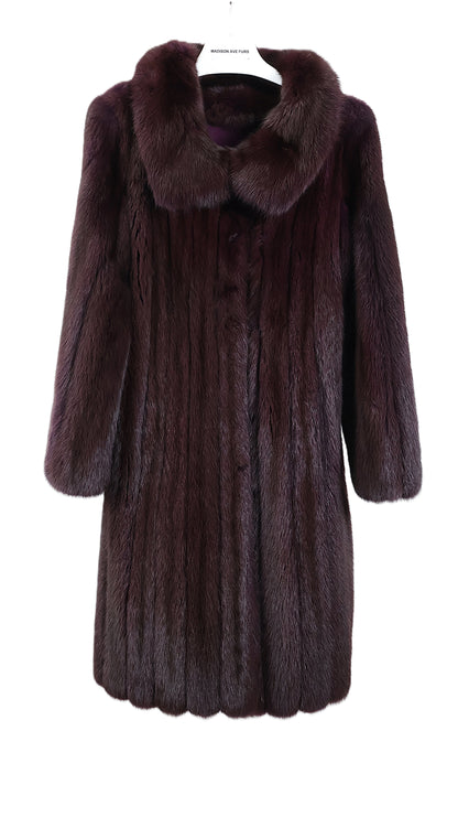 PRE-OWNED OSCAR DE LA RENTA PLUM DYED RUSSIAN SABLE 7/8 COAT W/ WING COLLAR, STRAIGHT SLEEVES & KNIT LINING