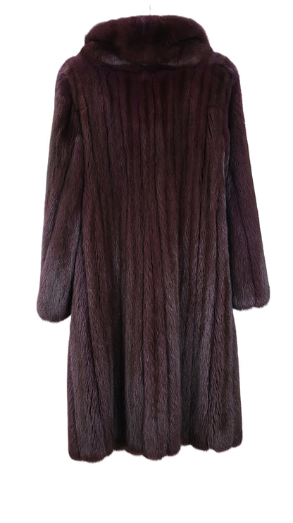 PRE-OWNED OSCAR DE LA RENTA PLUM DYED RUSSIAN SABLE 7/8 COAT W/ WING COLLAR, STRAIGHT SLEEVES & KNIT LINING