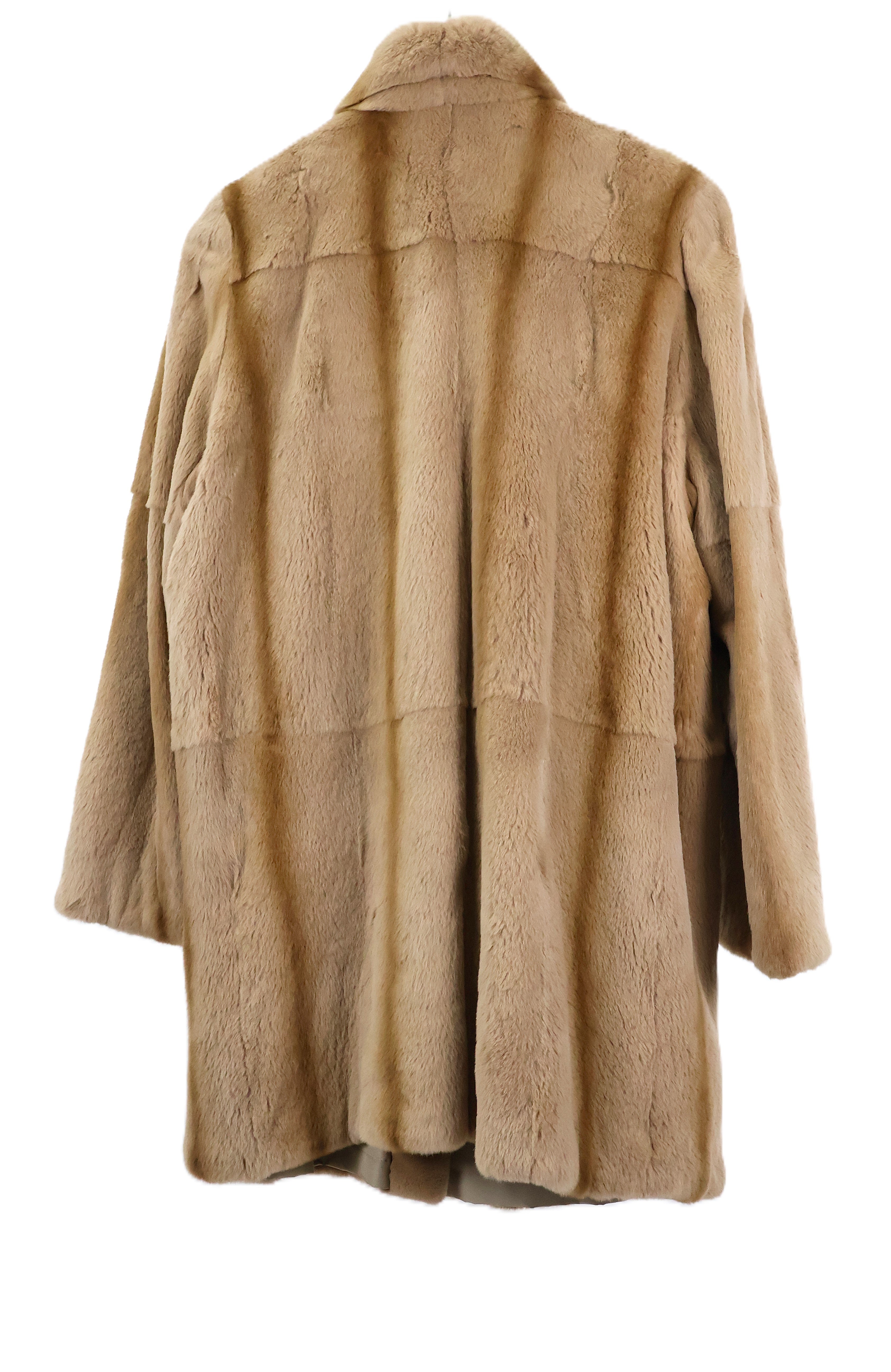 PRE-OWNED TAN DYED SHEARED MINK SKIN ON SKIN STROLLER REVERSIBLE TO TAFFETA W/ WING COLLAR