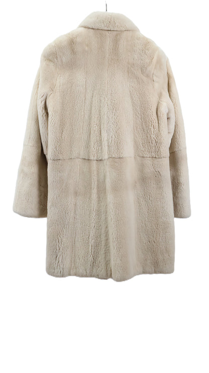 PRE-OWNED BLEACH DYED CREAM SHEARED NUTRIA STROLLER W/ ROUNDED WING COLLAR & STRAIGHT SLEEVES