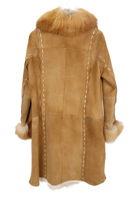 PRE-OWNED CAMEL SHEARLING 7/8 COAT W/ RED FOX SHAWL COLLAR & CUFFS & EXPOSED STITCHING & SCALLOP HEM