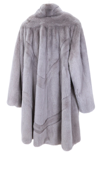 PRE-OWNED STEEL GREY DYED MINK 7/8 SWING W/ WING COLLAR COLLAR, STRAIGHT SLEEVES & PARTIAL CHEVRON DESIGN