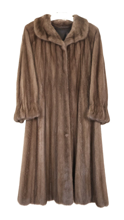 PRE-OWNED STEEL GREY DYED MINK COAT W/  WING COLLAR  & STRAIGHT SLEEVES