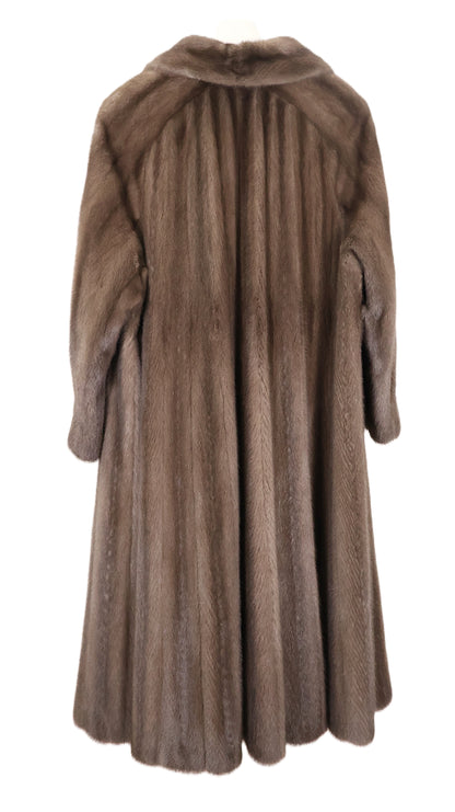 PRE-OWNED STEEL GREY DYED MINK COAT W/  WING COLLAR  & STRAIGHT SLEEVES