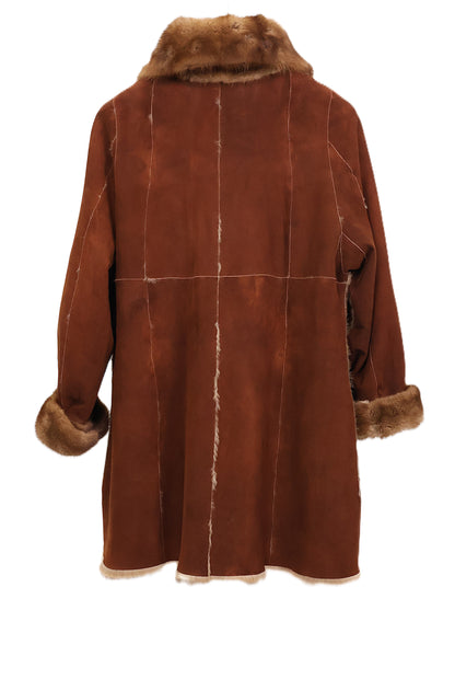 PRE-OWNED WILD TYPE MINK SKIN ON SKIN  REVERSIBLE TO SUEDE STROLLER W/ WING COLLAR & TURN BACK CUFFS