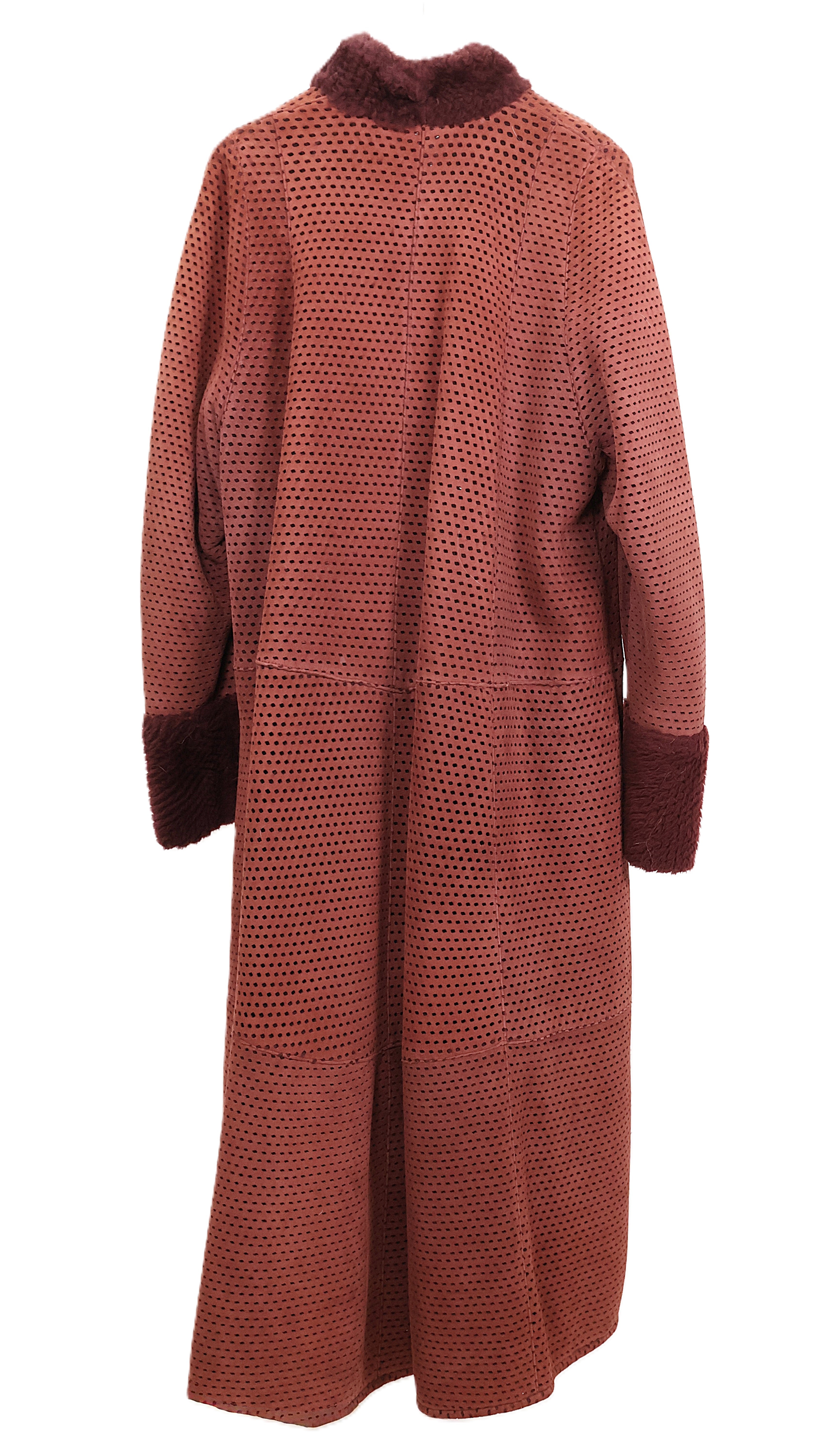 PRE-OWNED FENDI RUST DYED SHEARLING LAMB REVERSIBLE COAT W/STAND COLLAR & TURN BACK CUFFS
