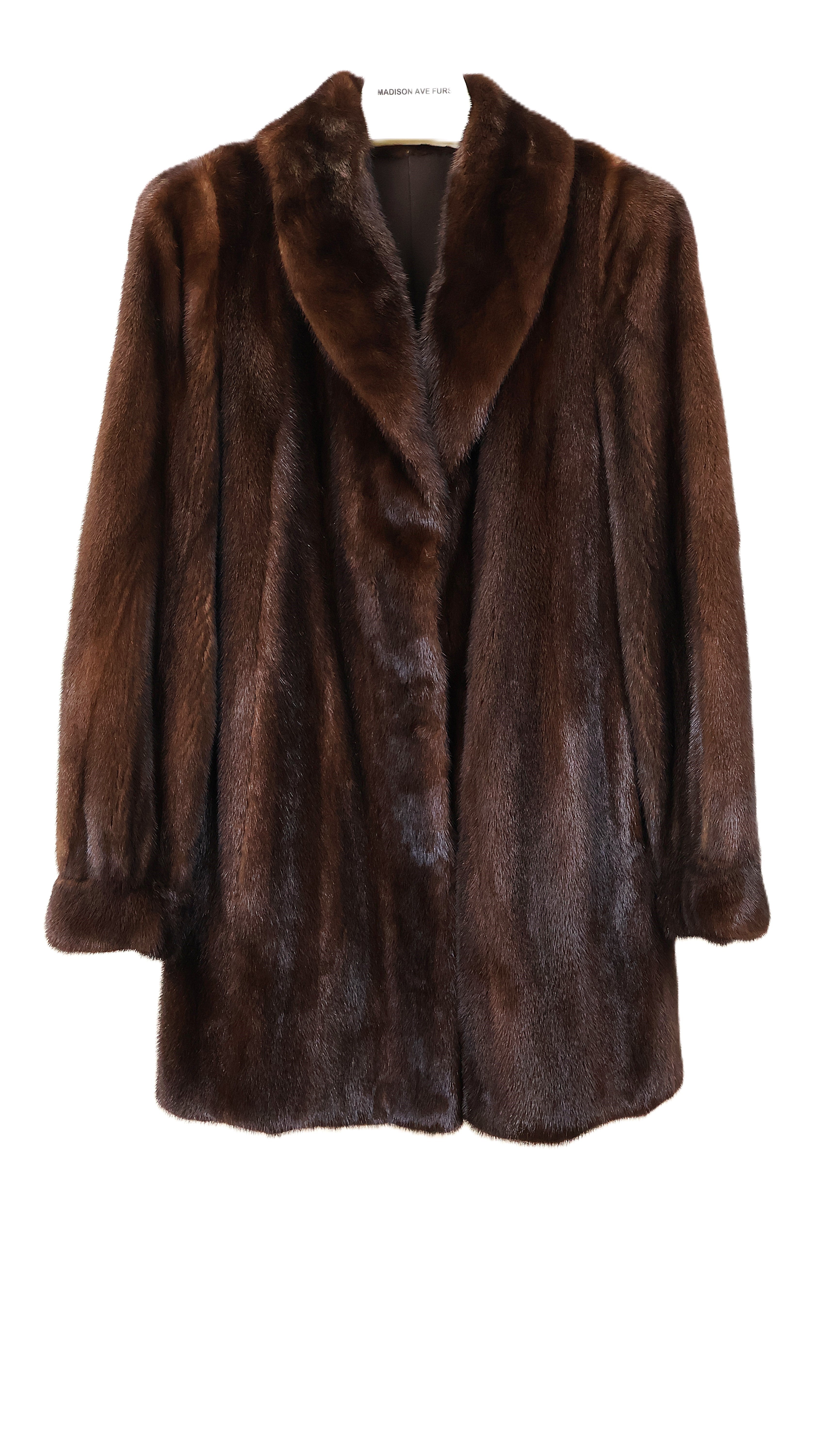 PRE-OWNED NATURAL MAHOGANY MINK STROLLER W/ SHAWL COLLAR & BANDED CUFFS