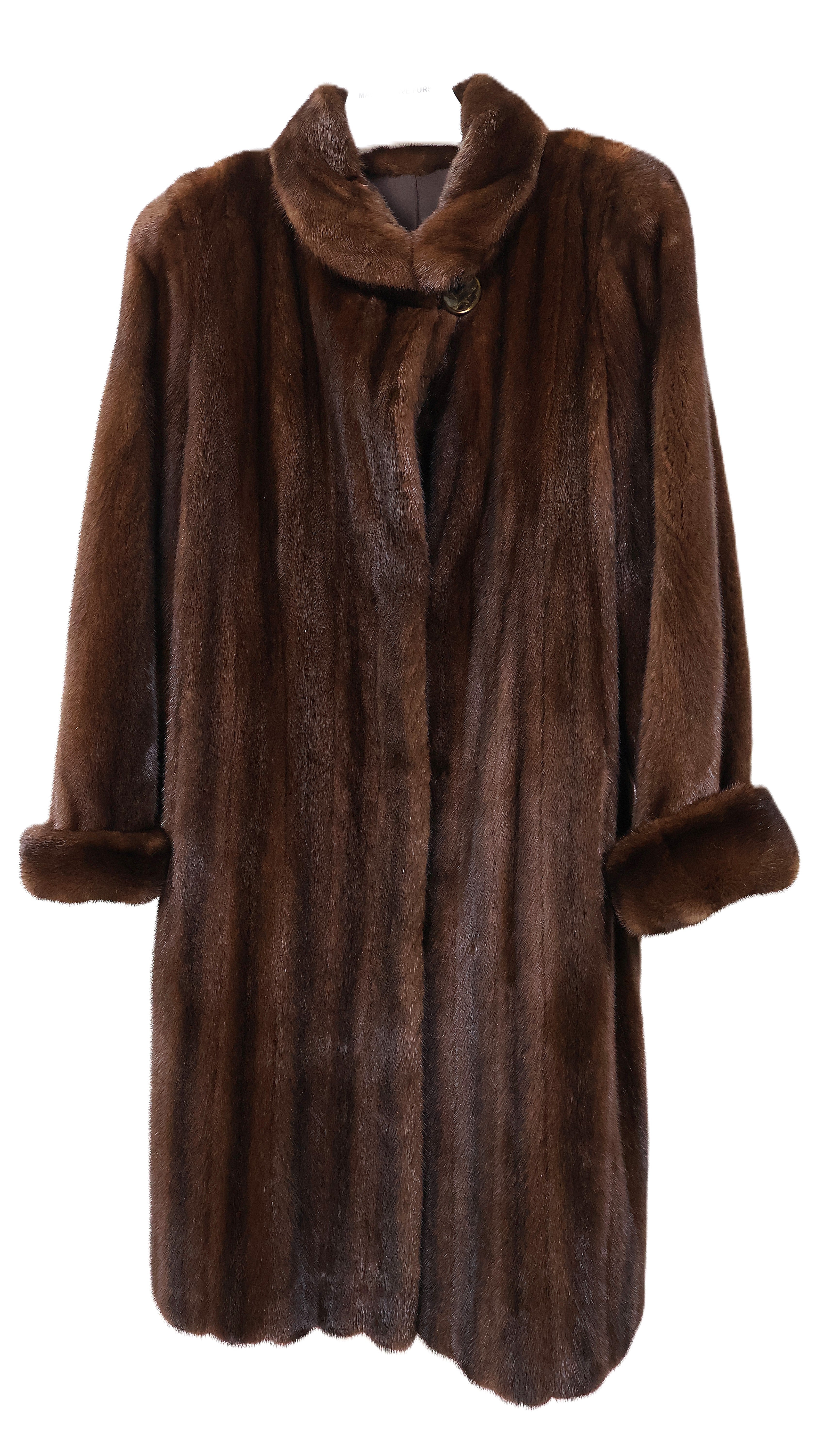 PRE-OWNED NATURAL MAHOGANY MINK 7/8 COAT W/ WING COLLAR & TURN BACK CUFFS