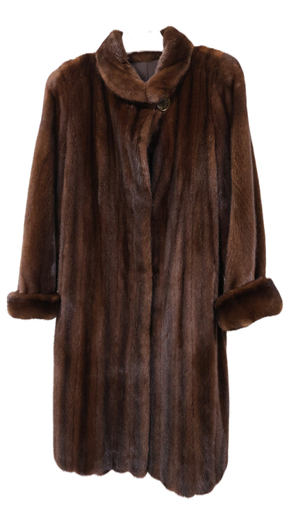 PRE-OWNED NATURAL MAHOGANY MINK 7/8 COAT W/ WING COLLAR & TURN BACK CUFFS