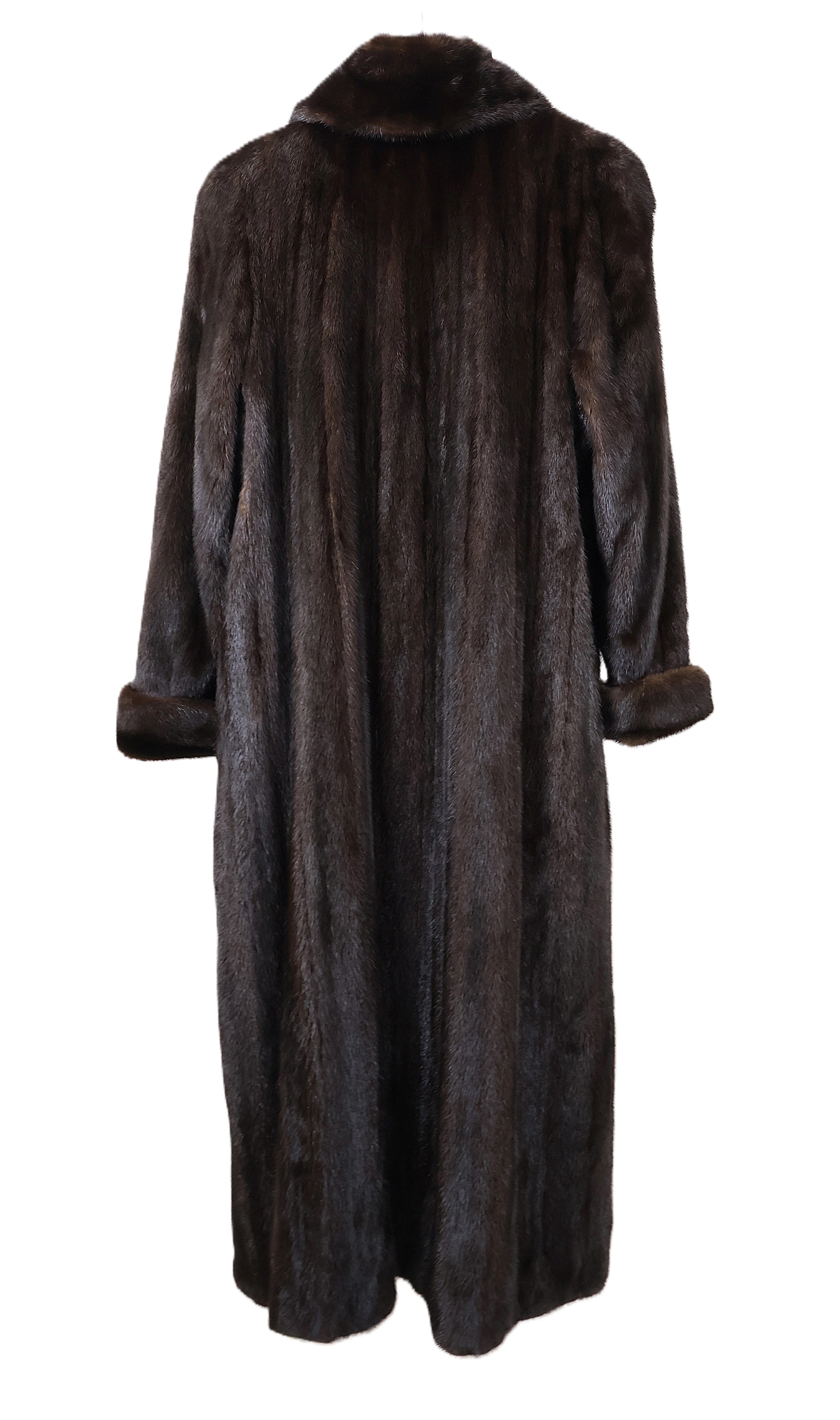 PRE-OWNED RANCH MINK COAT W/ WING COLLAR & TURN BACK CUFFS