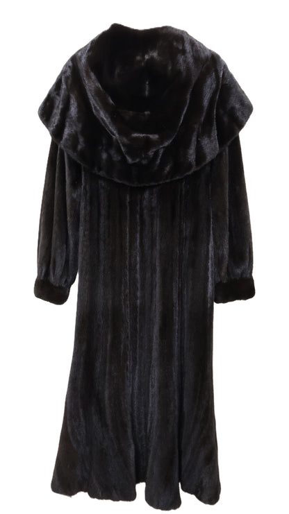 PRE-OWNED RANCH MINK COAT W/ DRAWSTRING CAPE COLLAR & SCALLOPED HEM & BANDED CUFFS