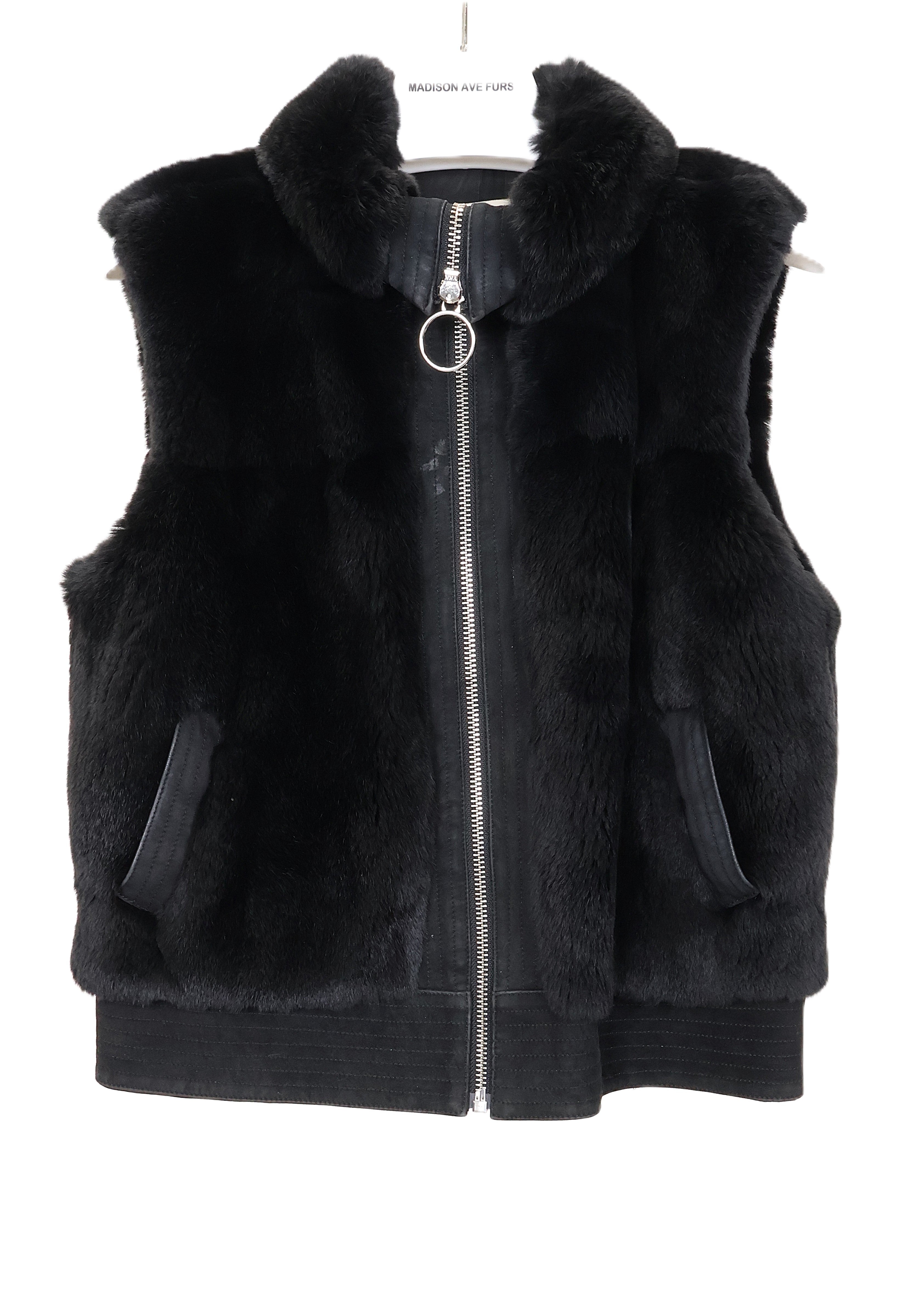 PRE-OWNED BLACK DYED SHEARED NUTRIA VEST W/ WING COLLAR & SUEDE TRIM & ZIPPER CLOSURE