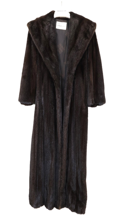 PRE-OWNED NATURAL RANCH MINK COAT W/ SHAWL COLLAR , SIDE SLITS & BELL SLEEVES