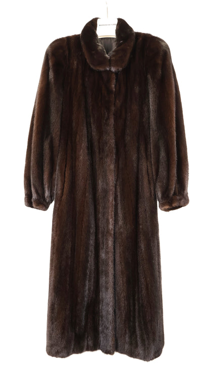 PRE-OWNED MAHOGANY MINK COAT W/ WING COLLAR & BANDED CUFFS