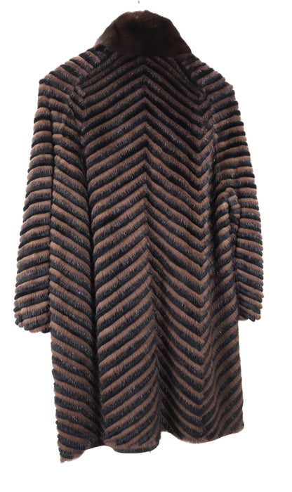 PRE-OWNED BROWN & BLACK DYED CHEVRON DESIGN MINK KNIT STROLLER W/ STAND COLLAR & 2-WAY ZIPPER