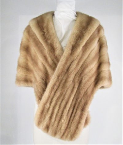 Pre-Owned Light Colored Pastel Mink Stole (Size: 12-14)